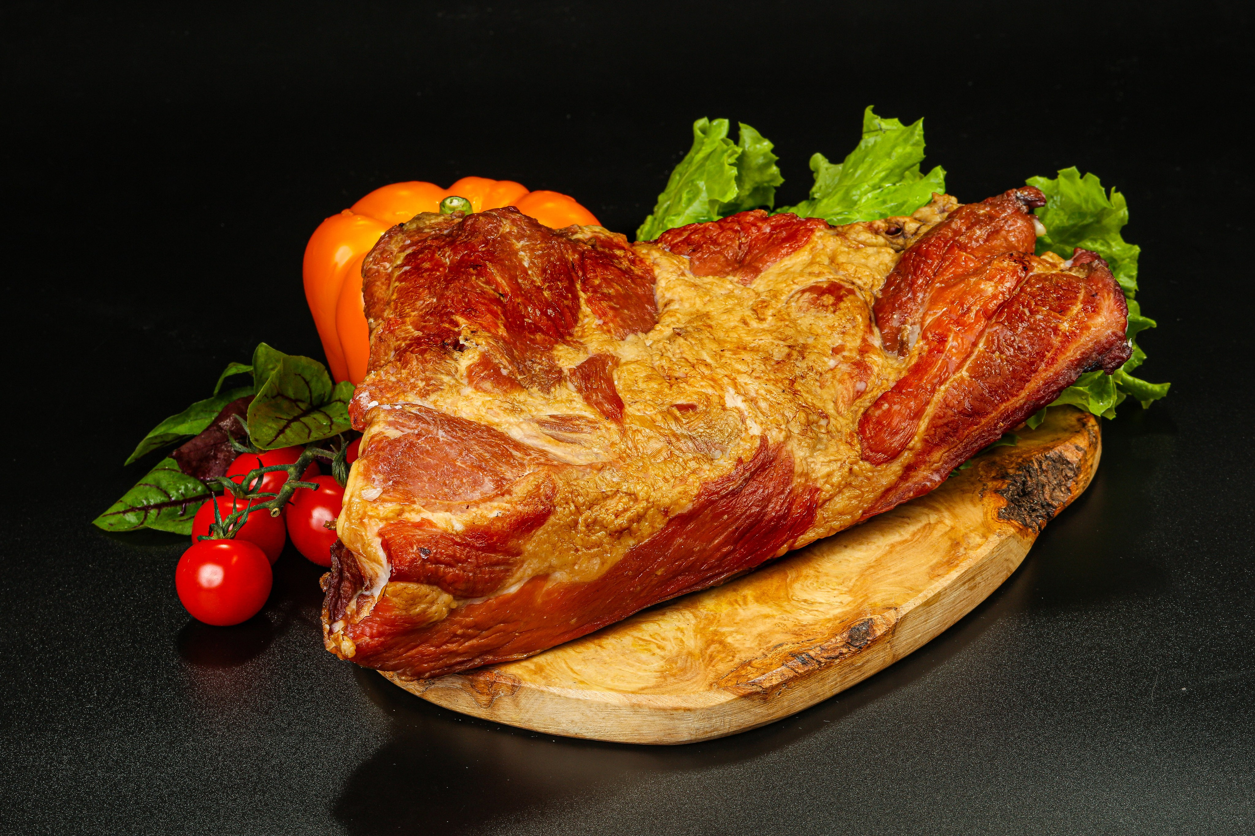 Колбасы и мясная продукция. Фуд-фотограф Андрей Старостин — съемка еды в Москве. 9000 руб. в час