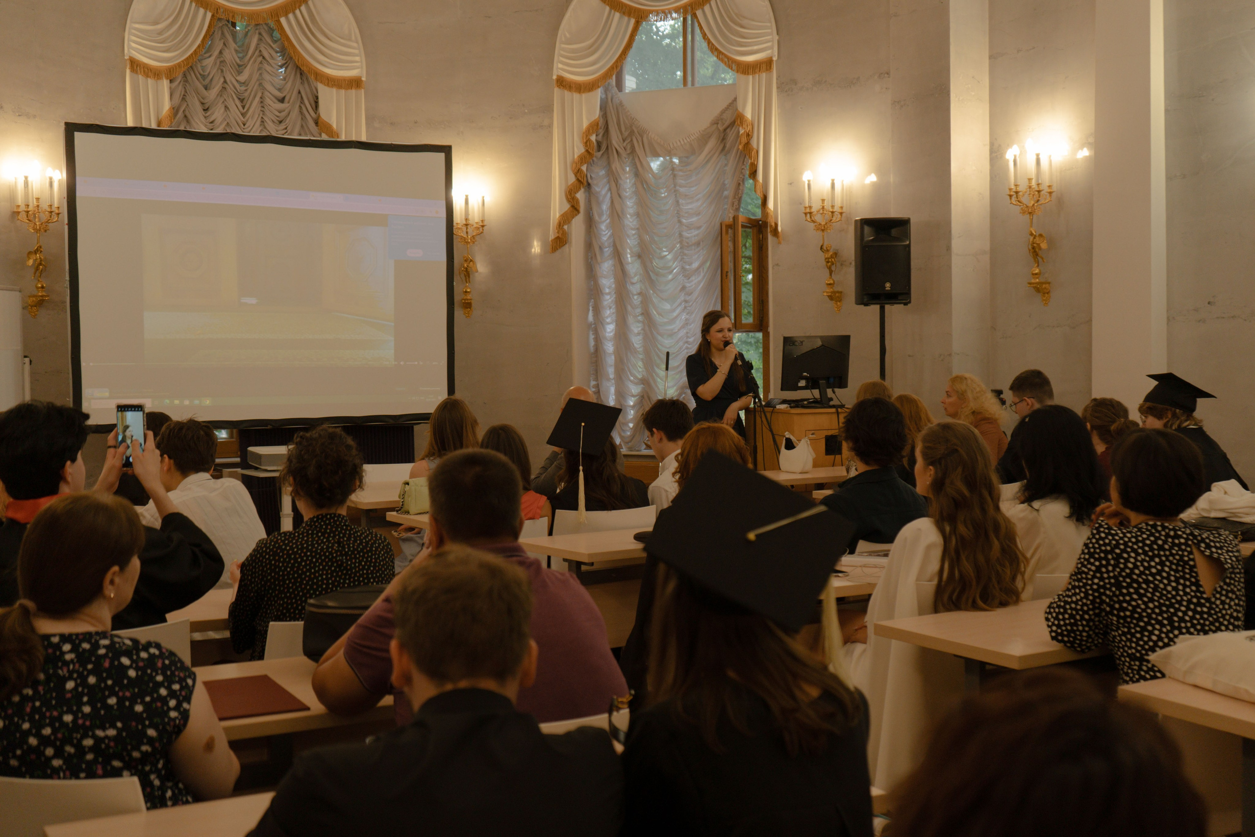 Выпускной Смольный. Юля Мурашова портретный и документальный фотограф