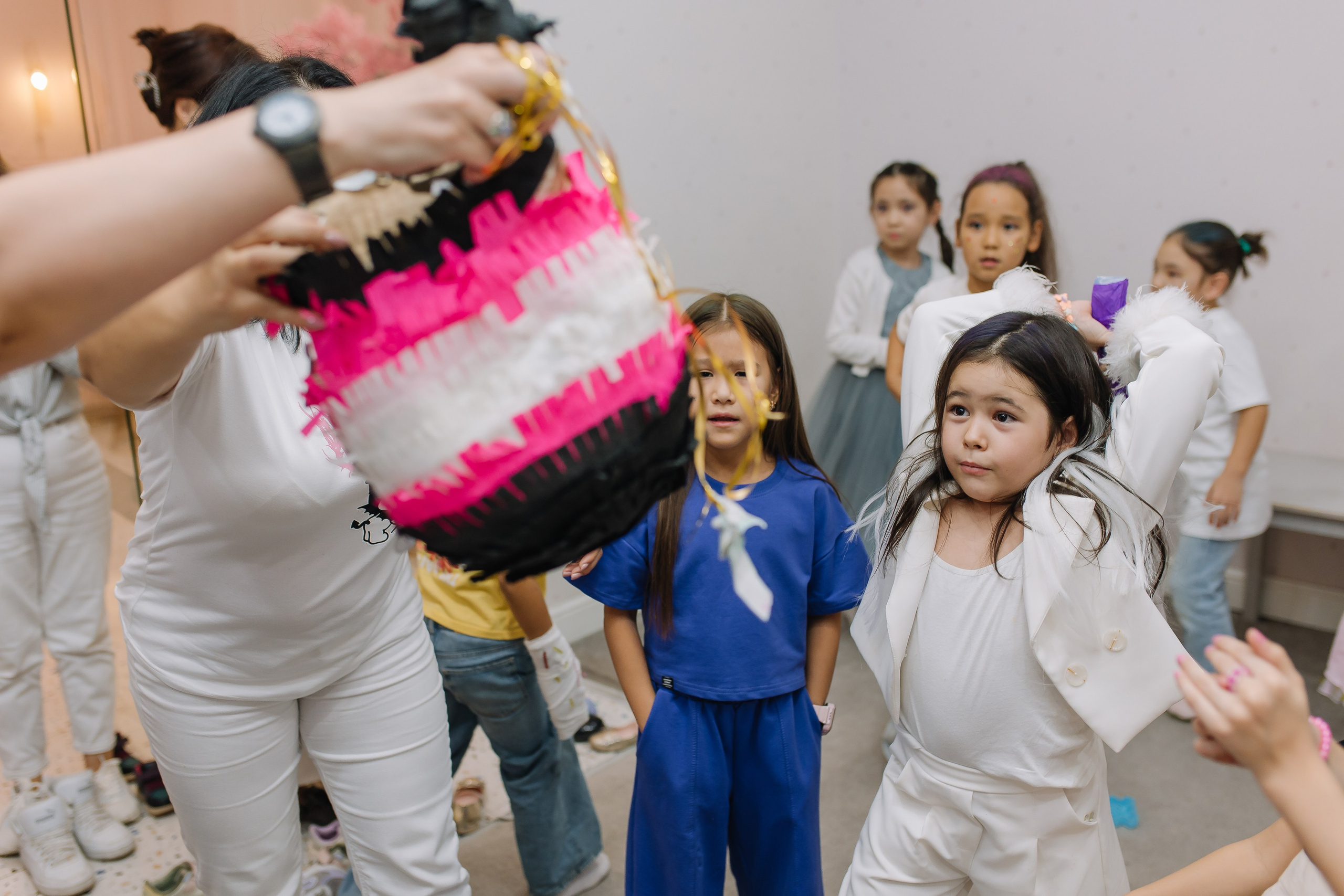 Репортаж. Свадебный и семейный фотограф в Алматы Laura Dosmann