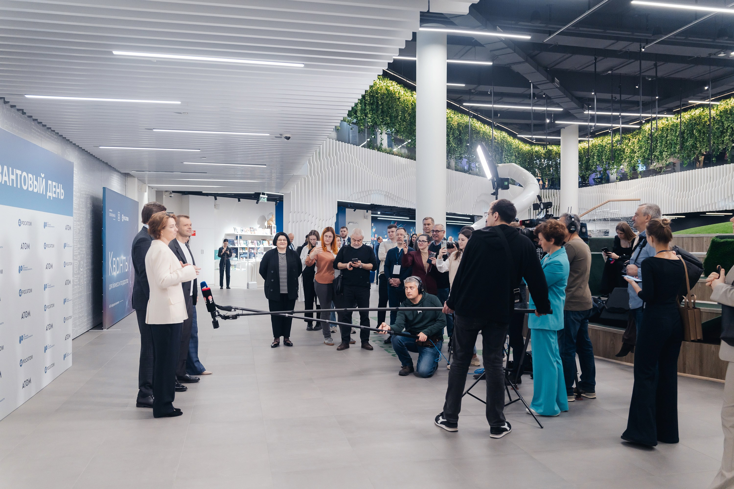 АТОМ ЦЭ. Parezhevphoto.ru