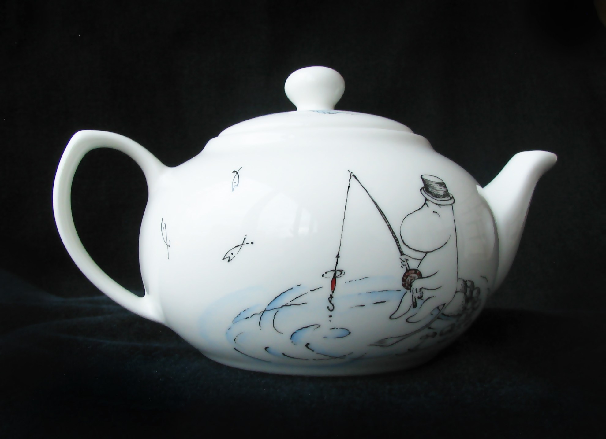 Чайник заварочный Муми-Тролли Чайник заварочный Муми-Тролли. Индивидуальные заказы по росписи фарфора в Санкт-Петербурге.