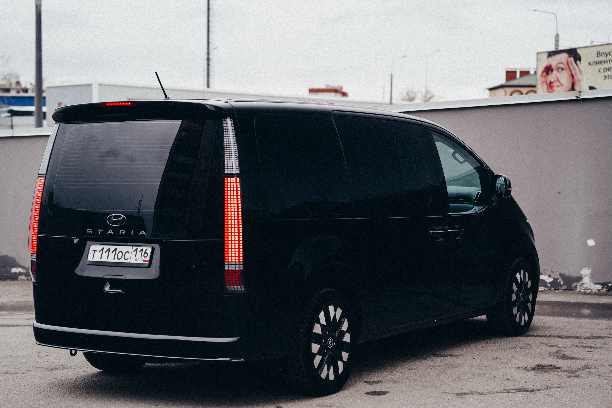 Hyundai Staria. Идеальные портреты для соцсетей — Фотограф Ленар