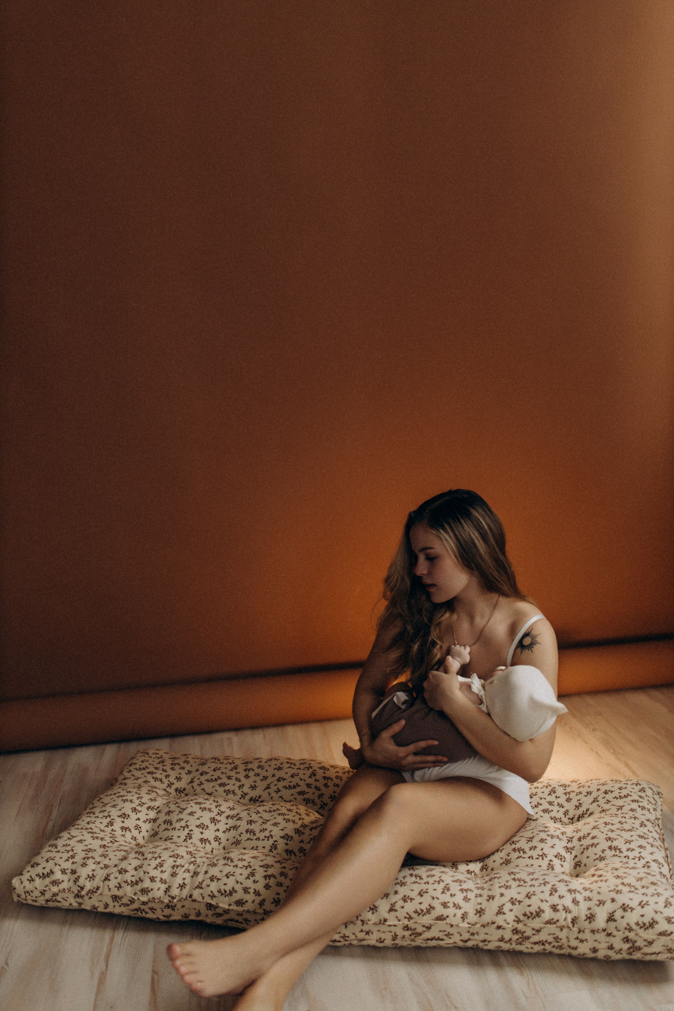 София и Леон. Услуги