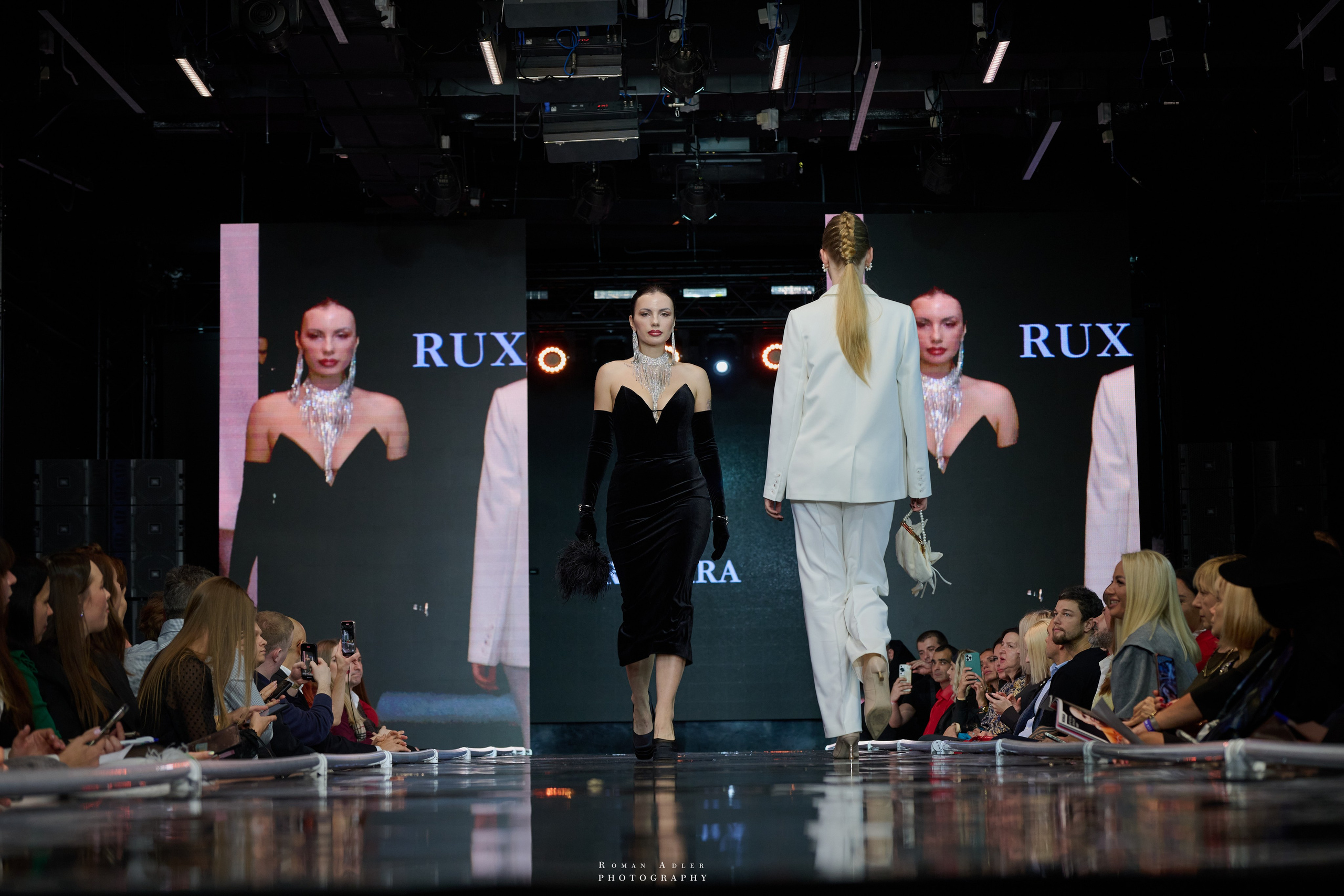 МКММ 2024. Фотограф Роман Адлер