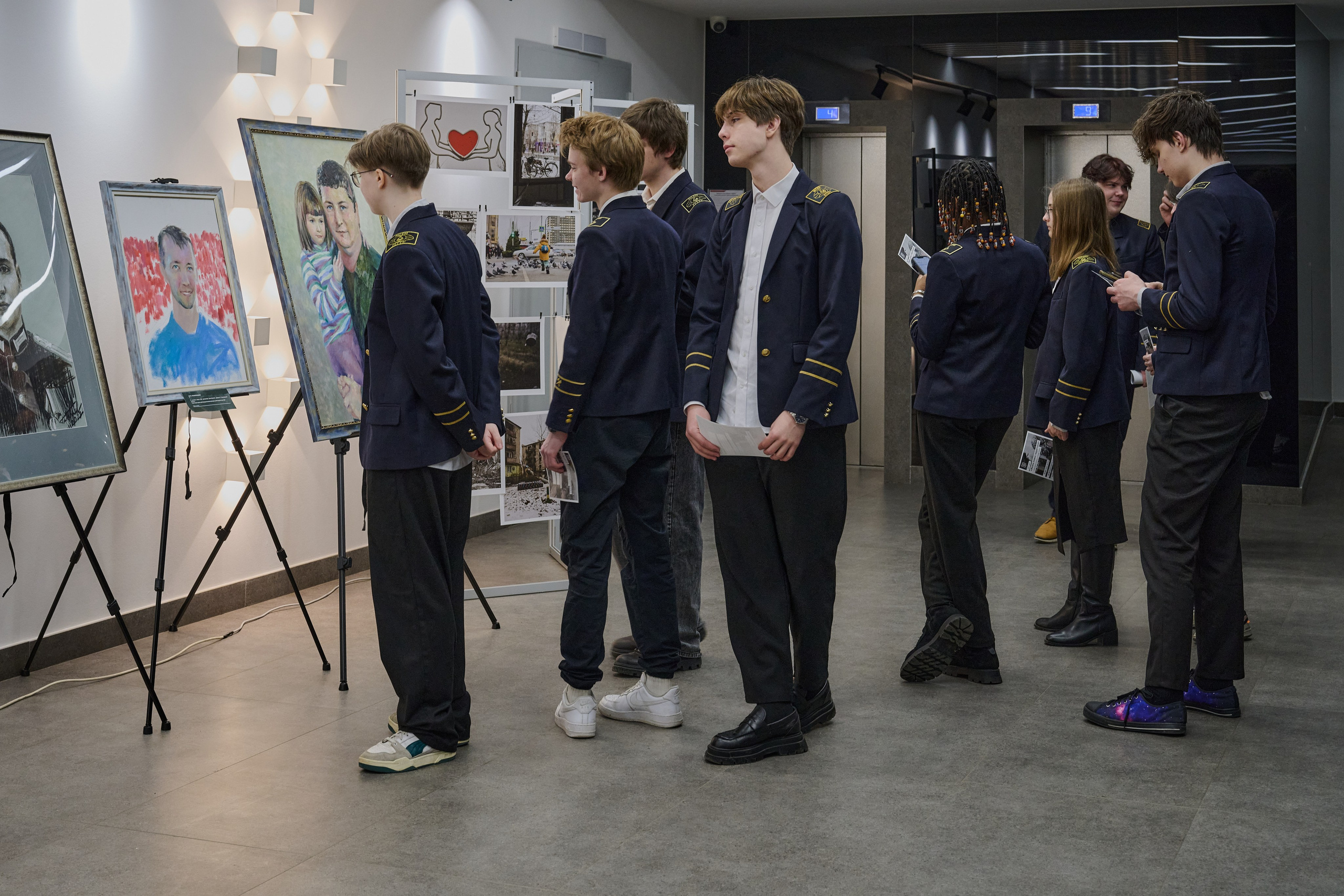 Фотовыставка «Территории» в Росгеолфонде. Фотограф Роман Адлер