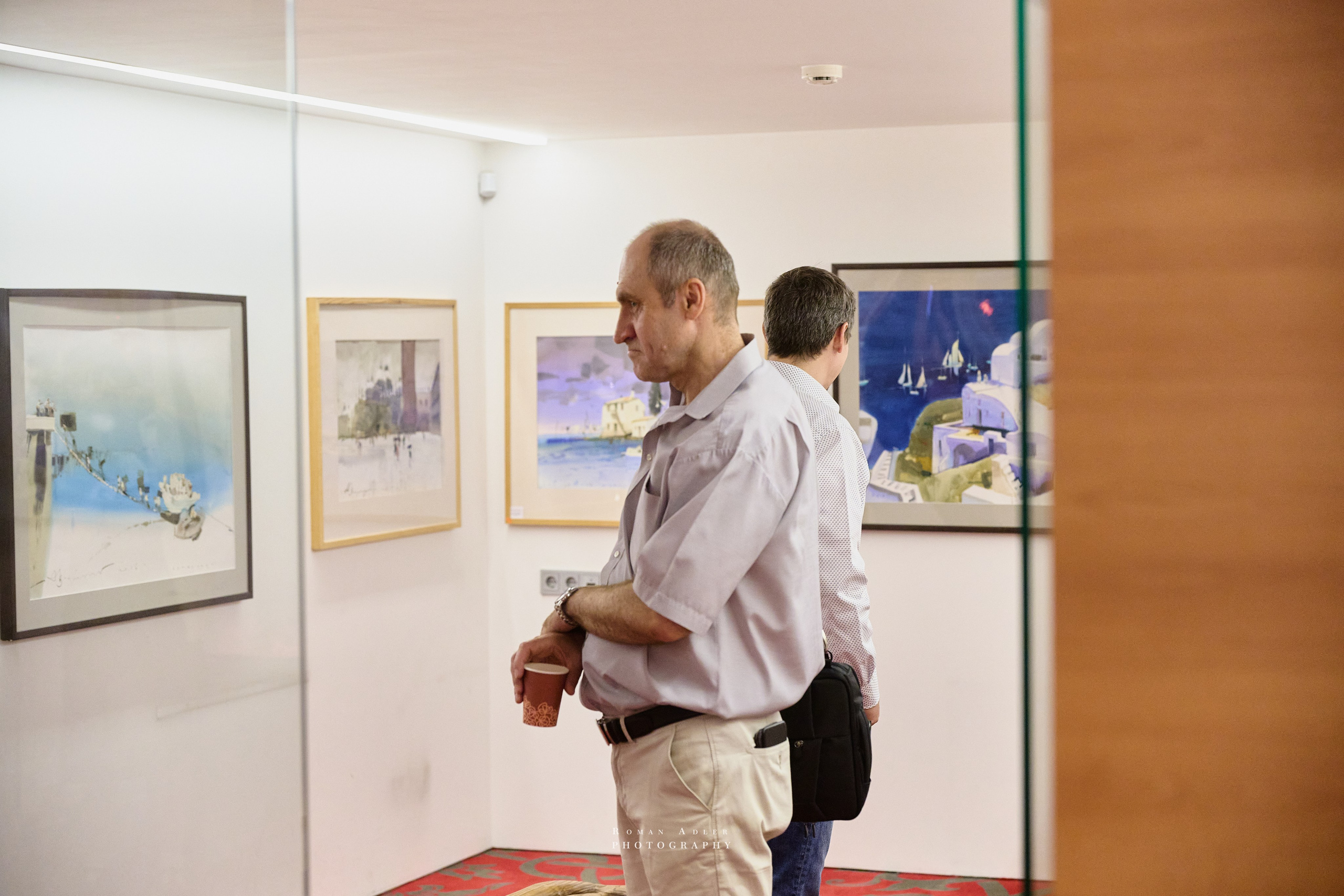 «Летние хроники» в международной галерее Redgallery. Фотограф Роман Адлер