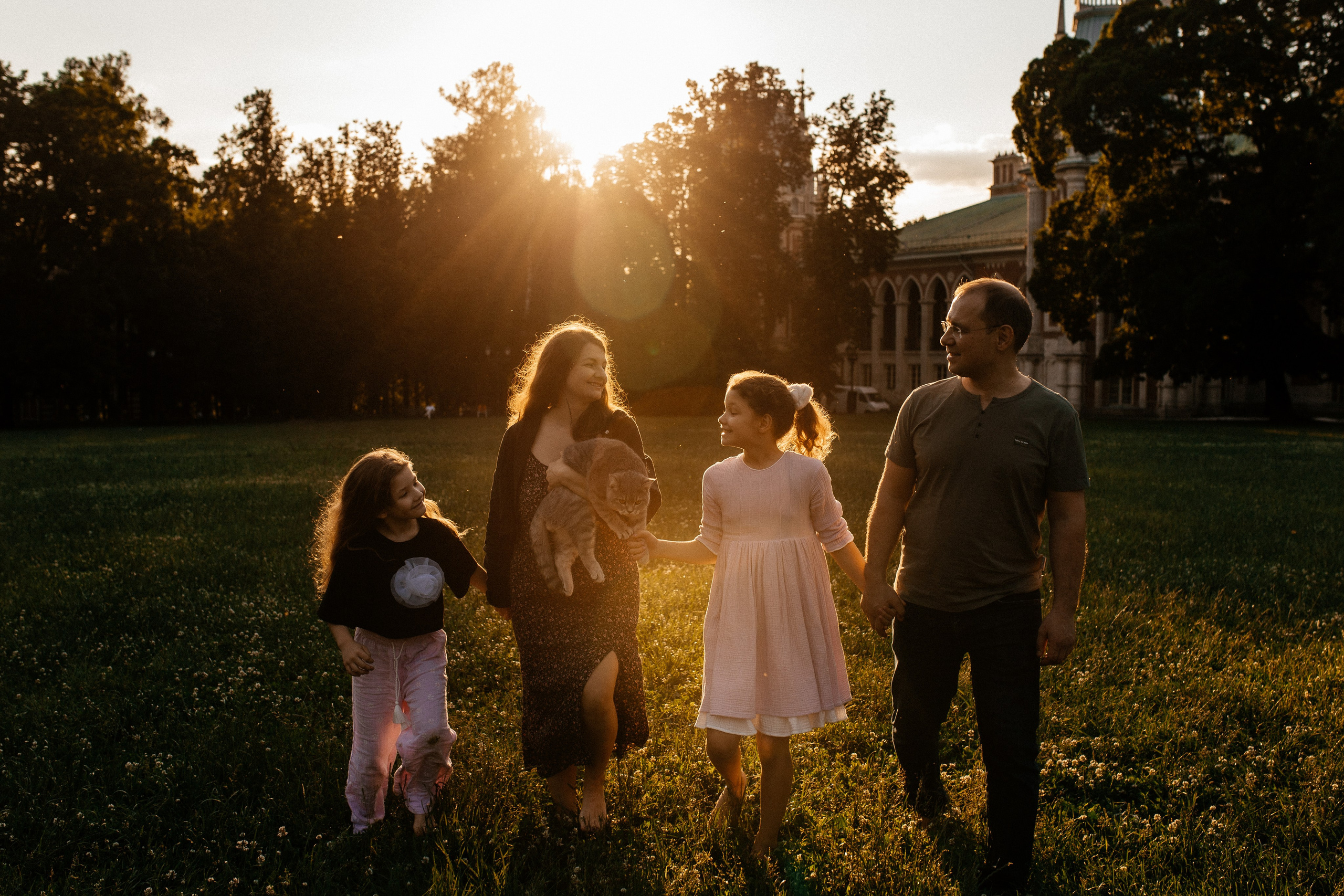 Оксана, Олег, Камилла и София!. Профессиональный фотограф, Москва |Видное Елена Елизарова