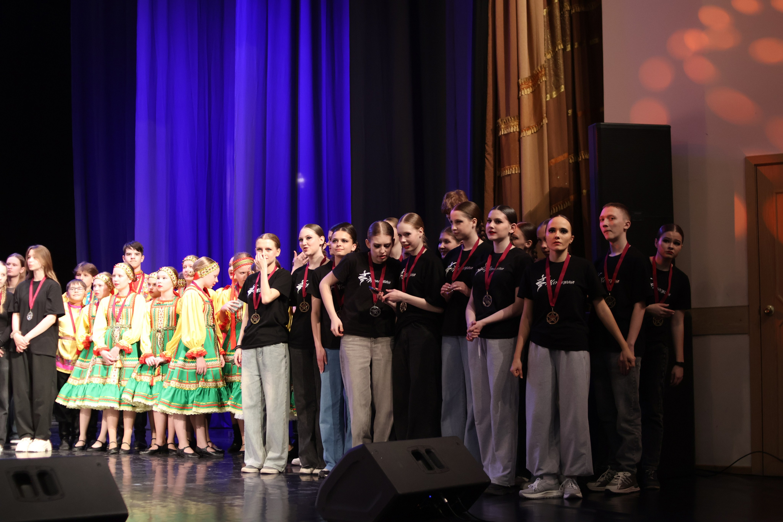 13 апреля, г. Томск. Золотое яблочко