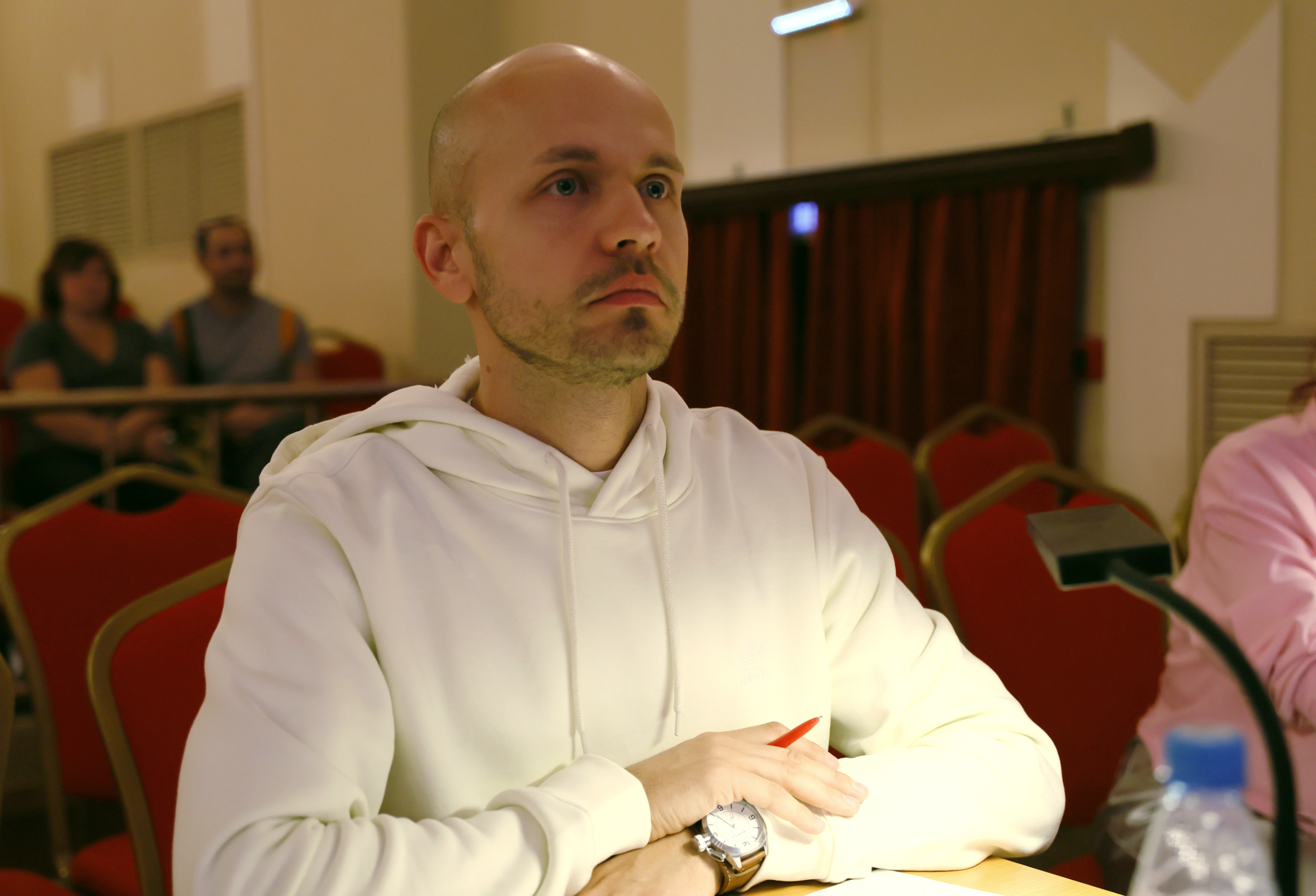 7 марта, часть 1, г. Нефтеюганск. Золотое яблочко