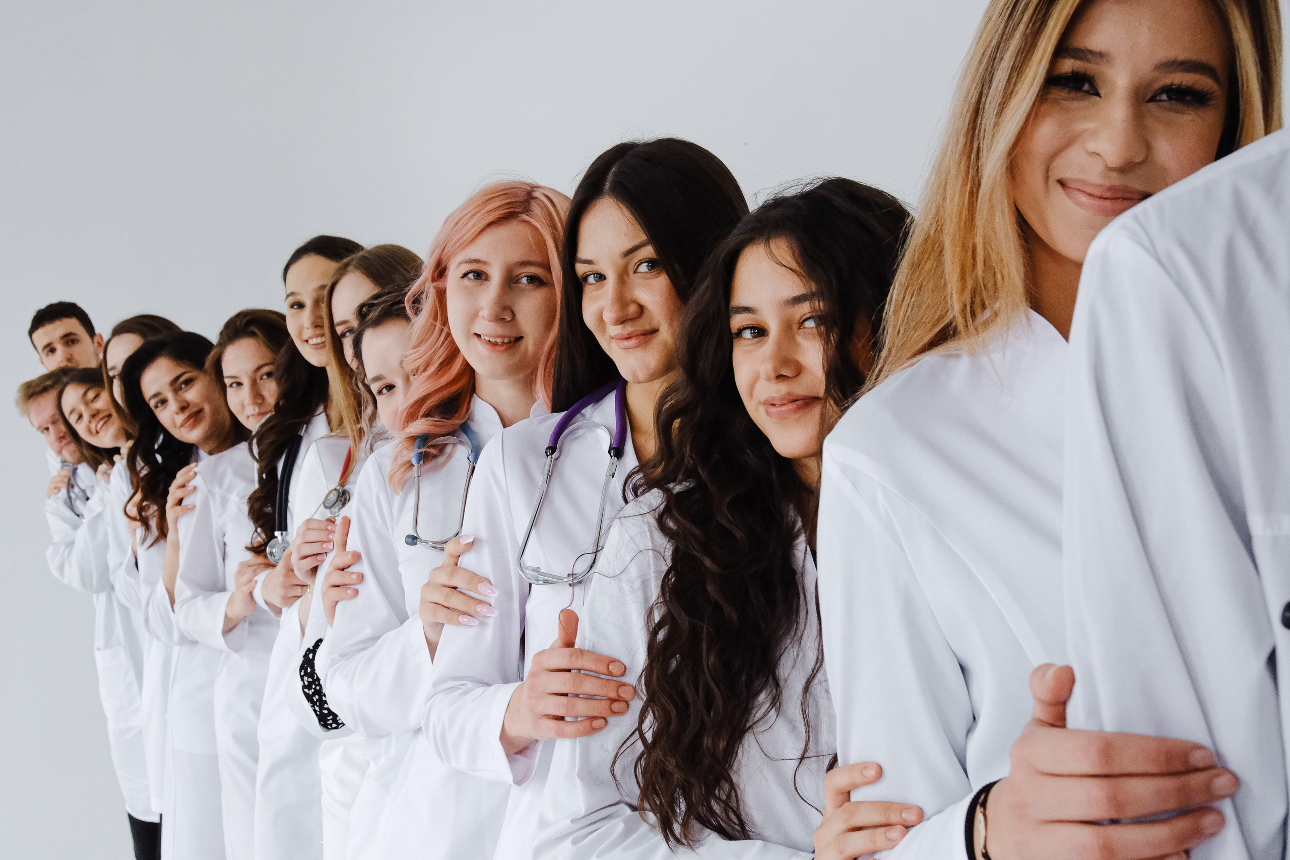 Групповой портрет: Выпускники КГМУ. Обо мне