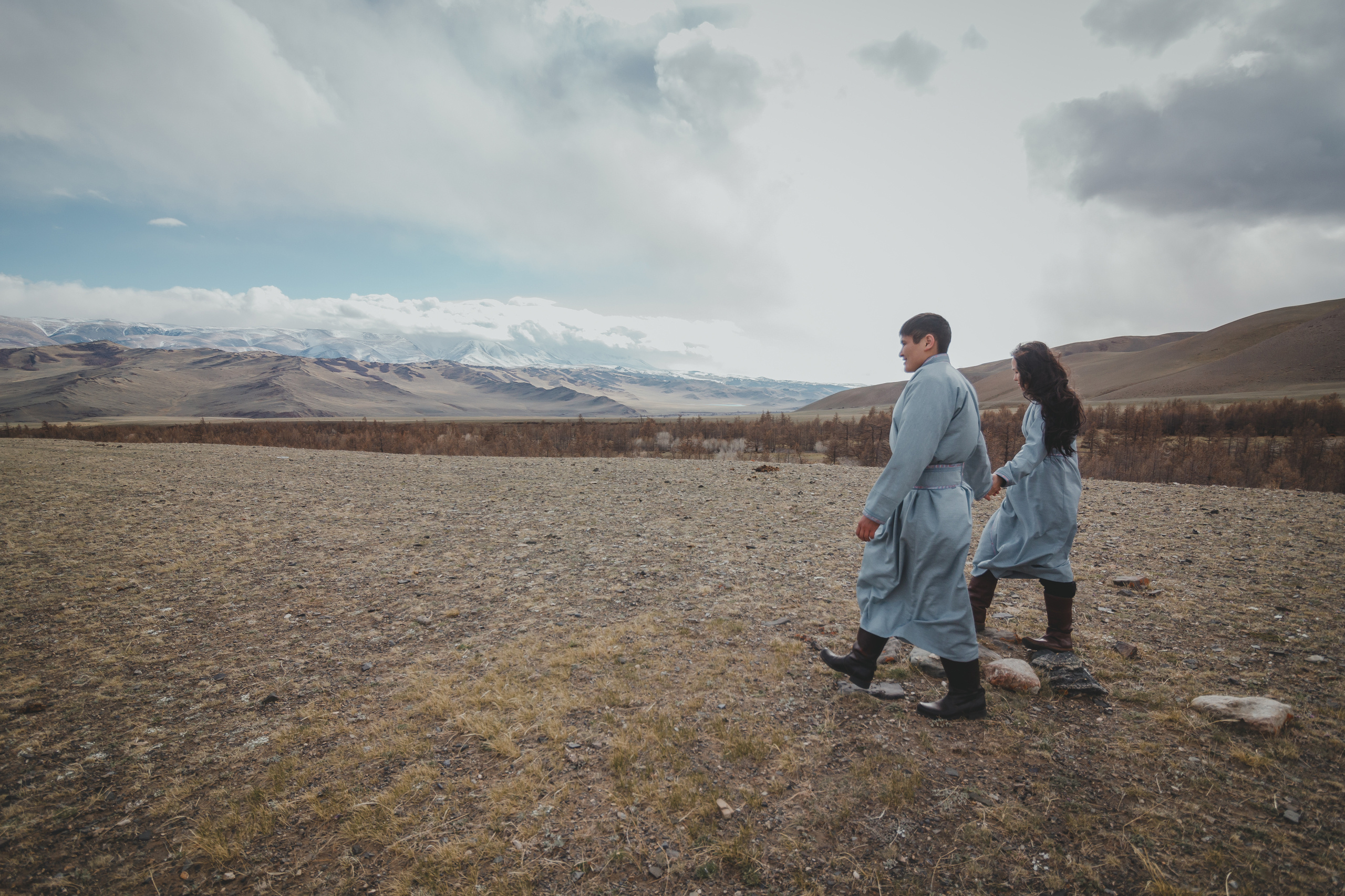 Менги и Алдын-Ай. Лав-стори/Mengy & Aldyn-Ai. Love-story. Фотограф Айдын Седип в Кызыле