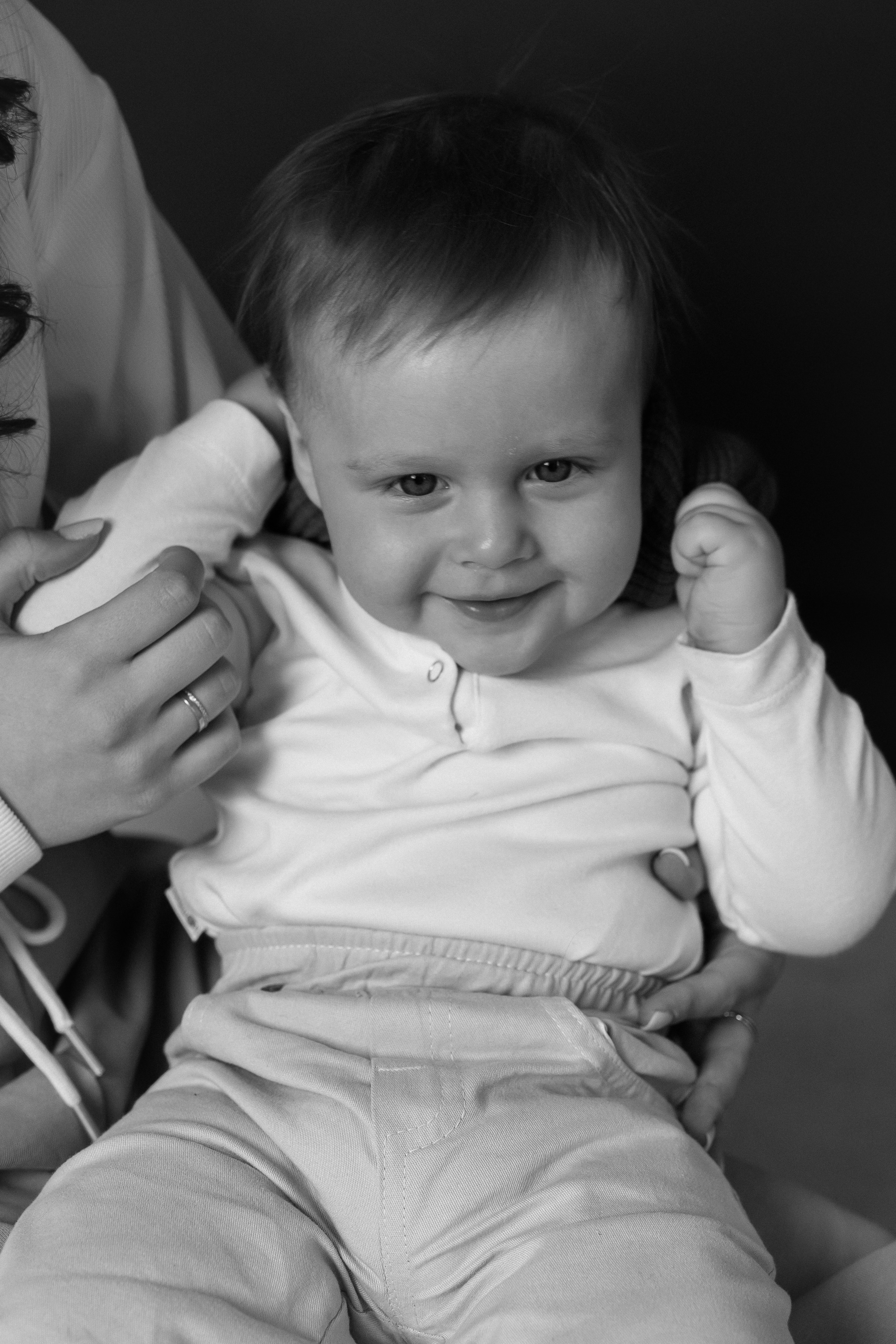 Первый годик. Моменты и истории о вас настоящих