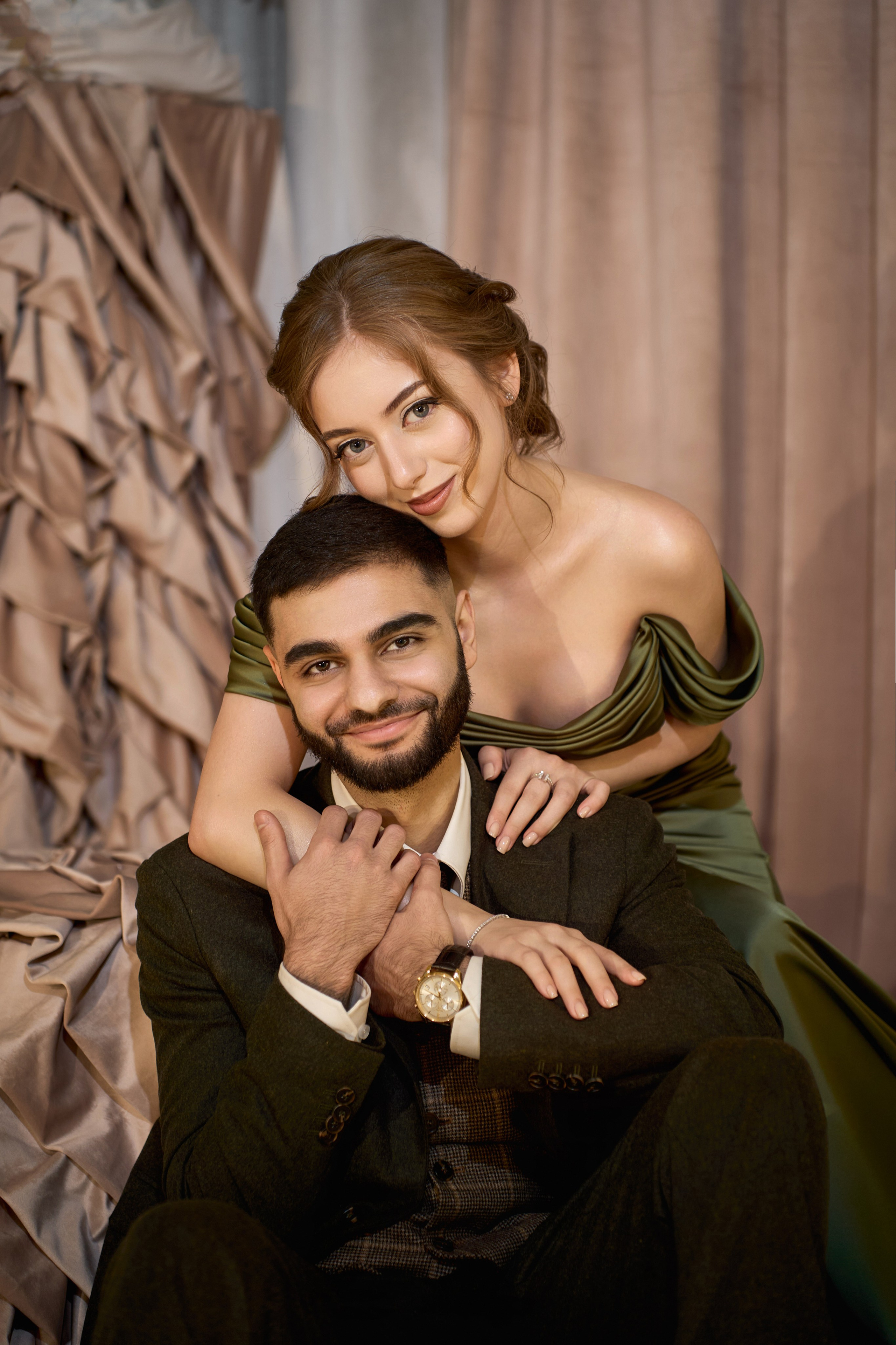 Красивое и чувственное сватовство Рафаэля & Алины в GOLDEN PALACE от ТВИНС СТУДИО. ТВИНС СТУДИО — лучшие свадебные фотографы и видеографы в Краснодаре