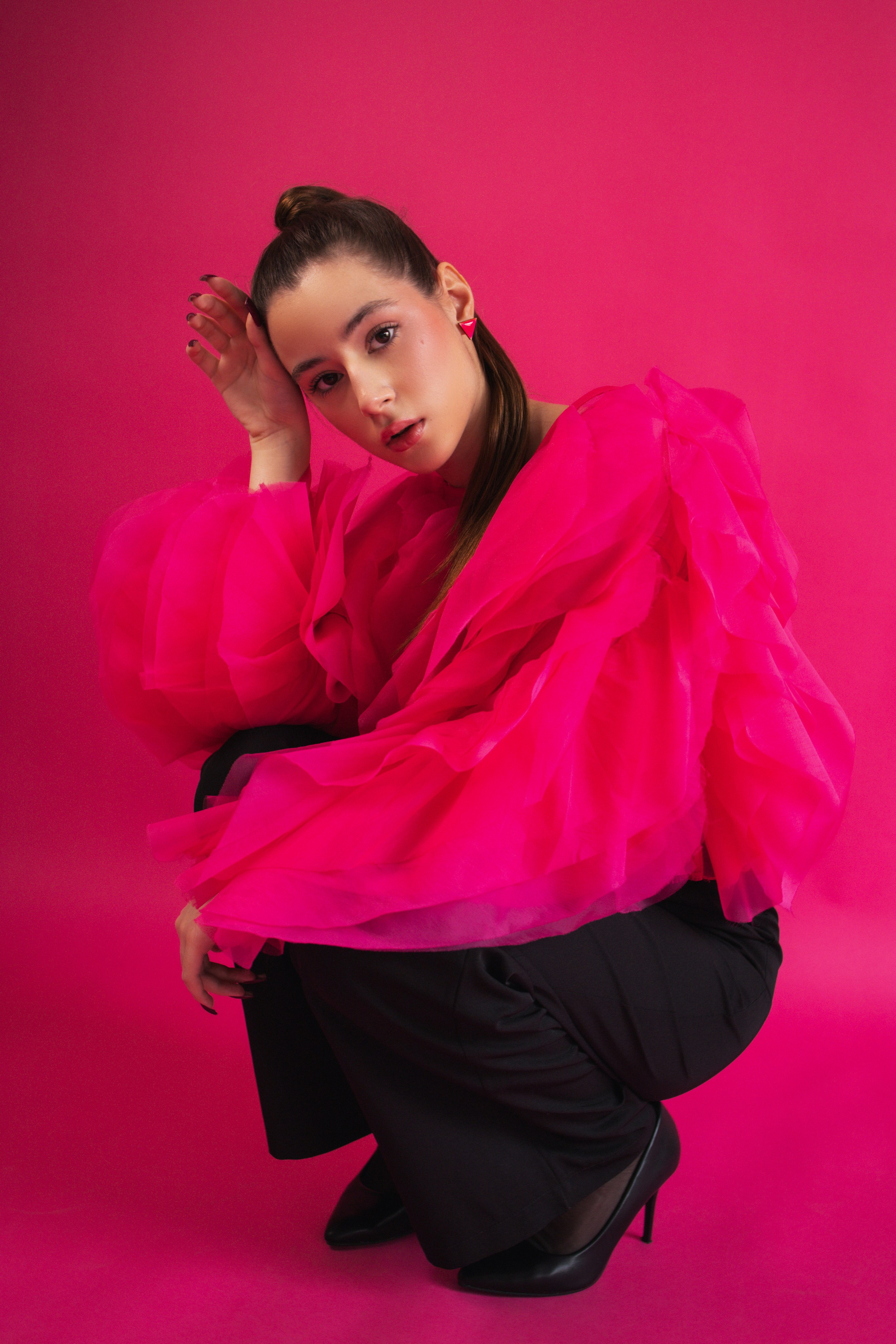 Женские портреты в студии. Главная