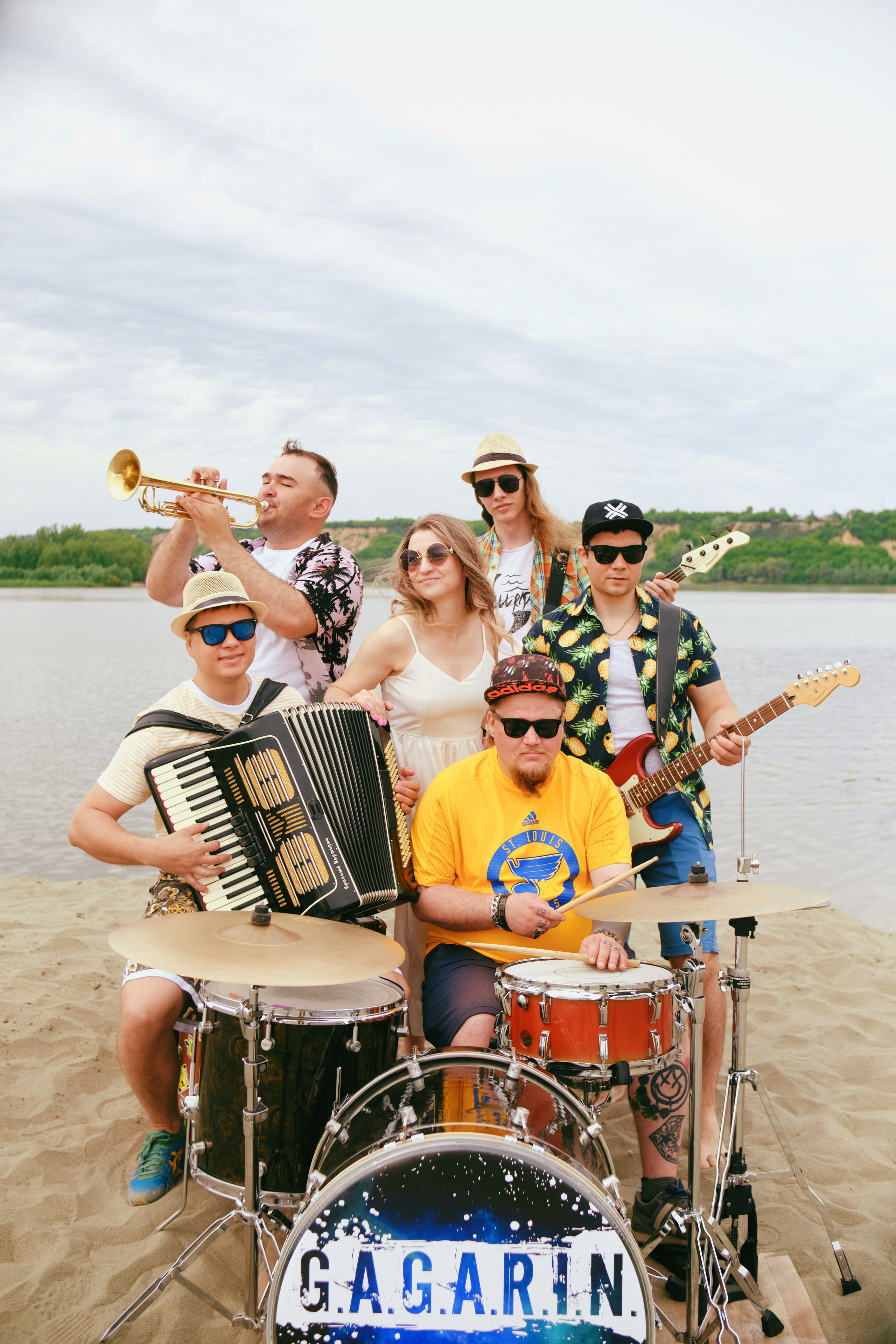 Музыкальные группы. Антон Ив