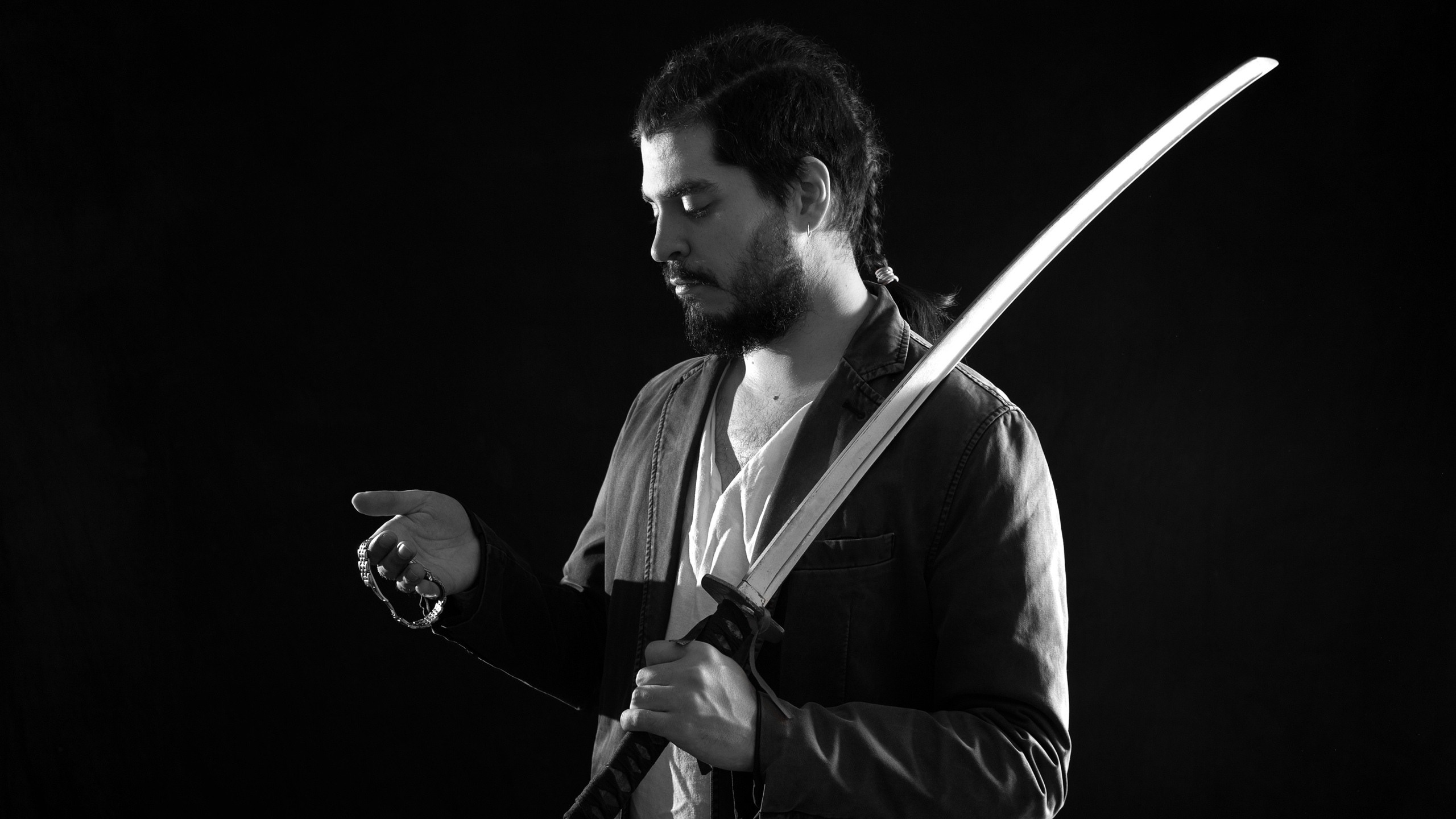 Арт. Антон Ив