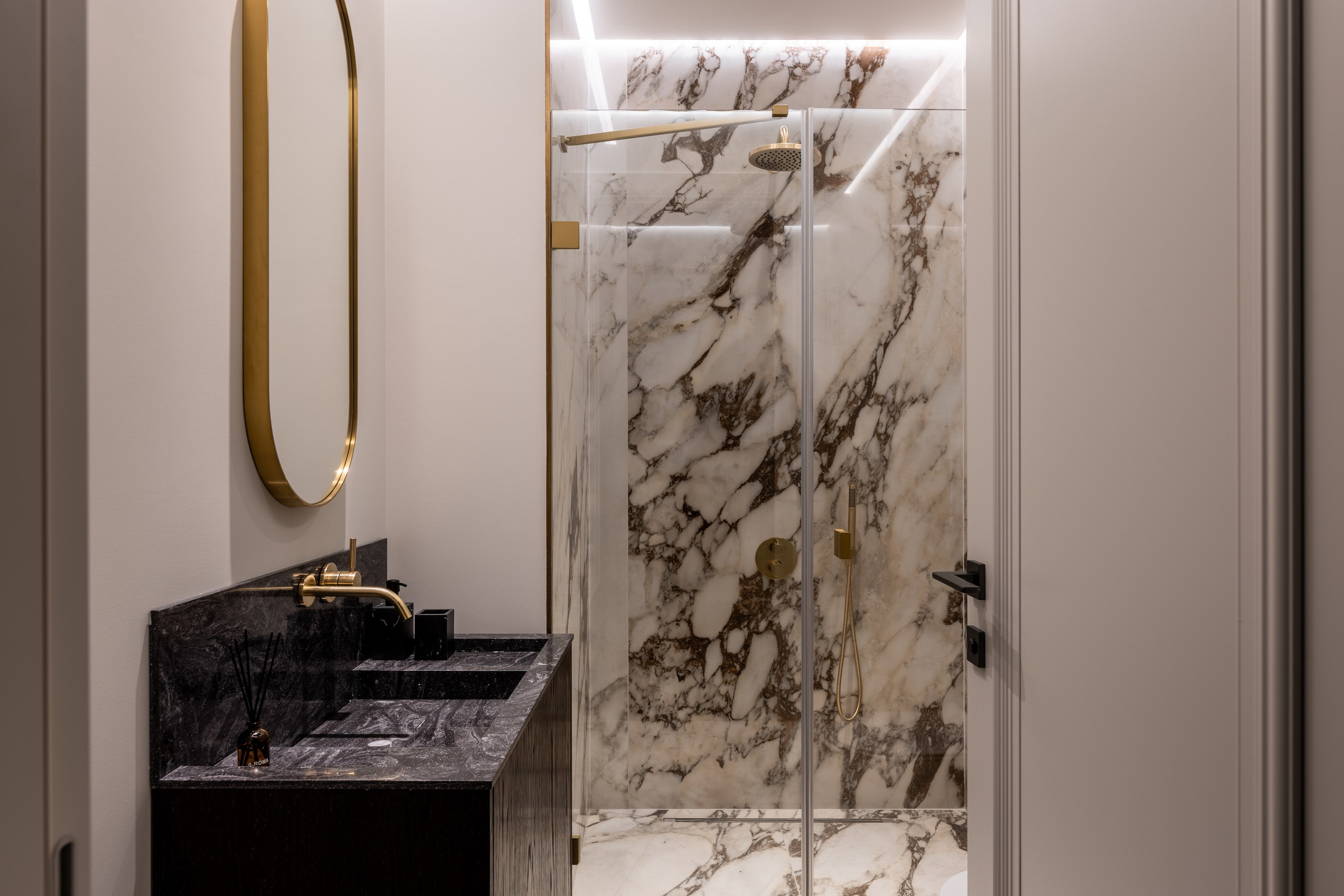 Дизайнерские апартаменты в ЖК «Поклонная 9». Veselinskiy| Интерьерный фотограф | Москва