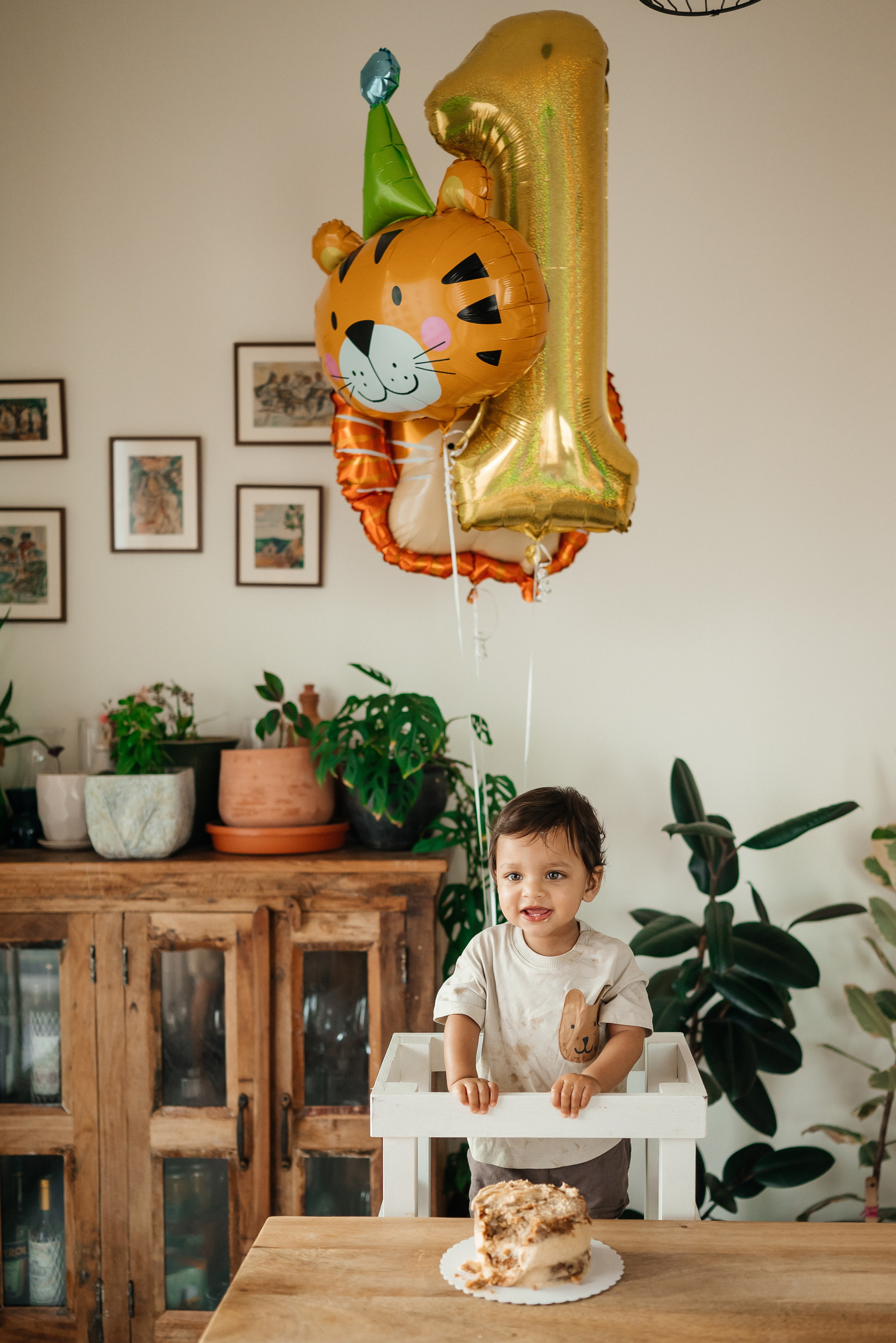 First birthday. Wedding and family photographer in Dubai Vasilii Albul