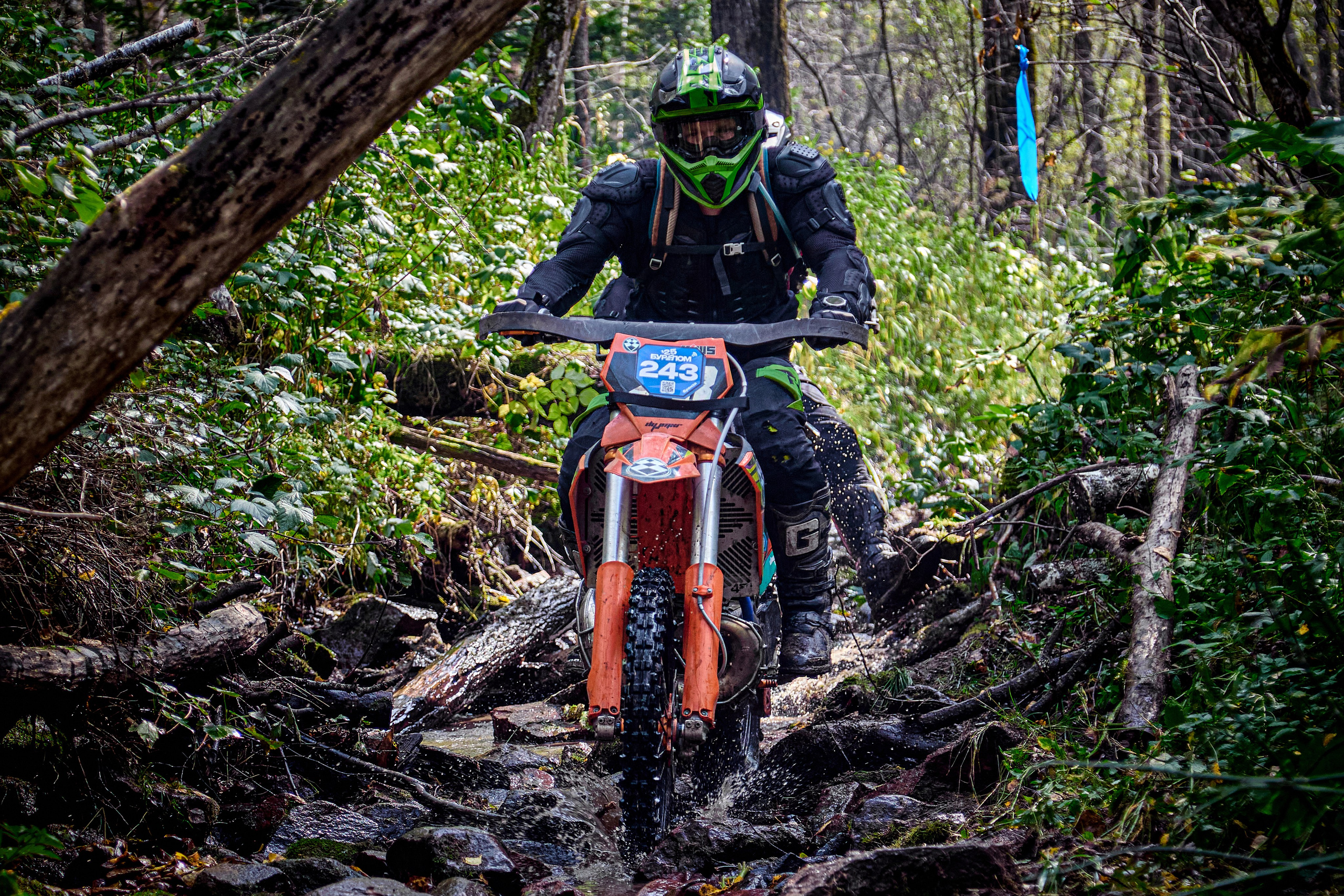 БУРЕЛОМ 2025 чемпионат Сибири по Эндуро. Фотограф Москва Concerts photo / Fashion photо