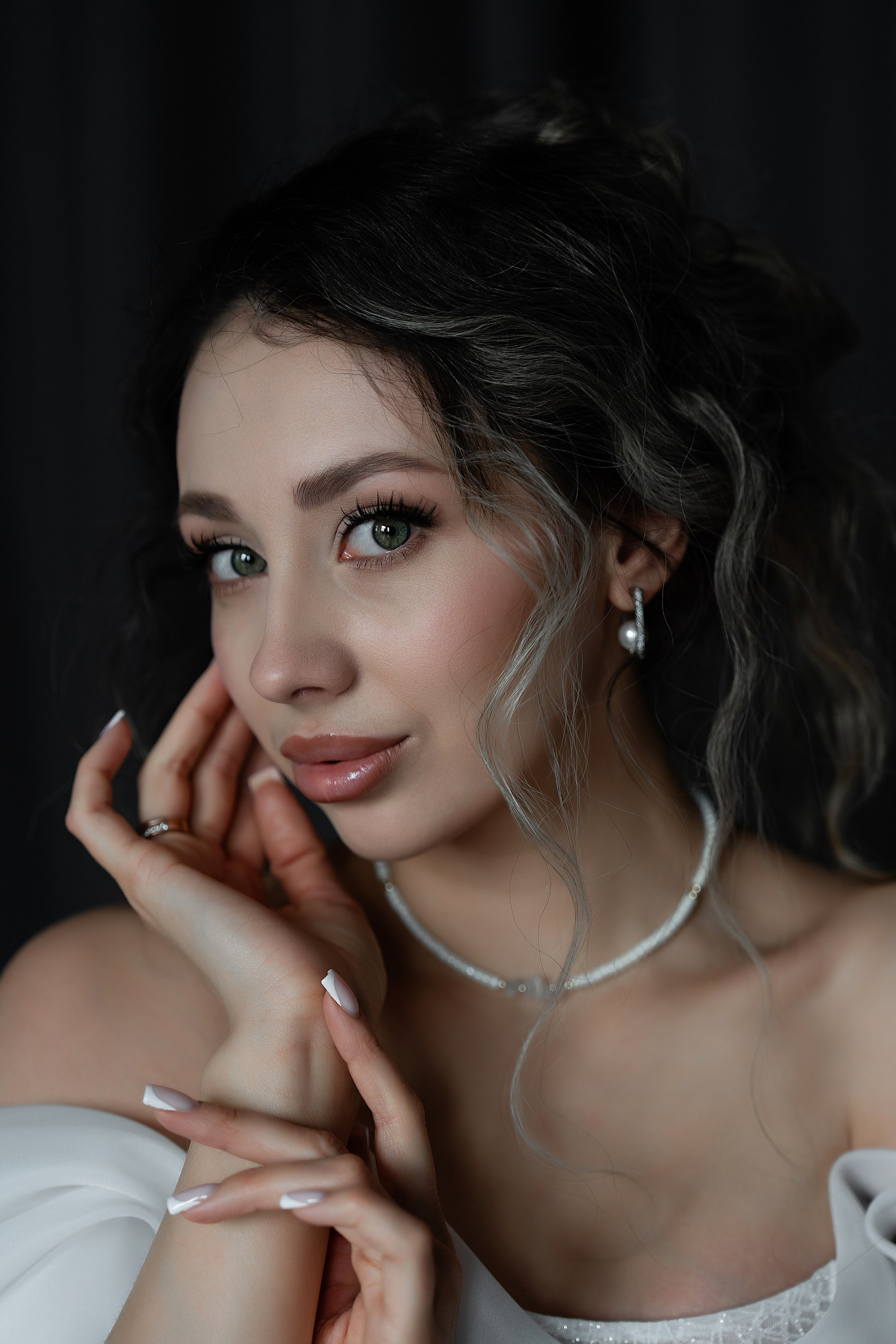 Яна. Главная