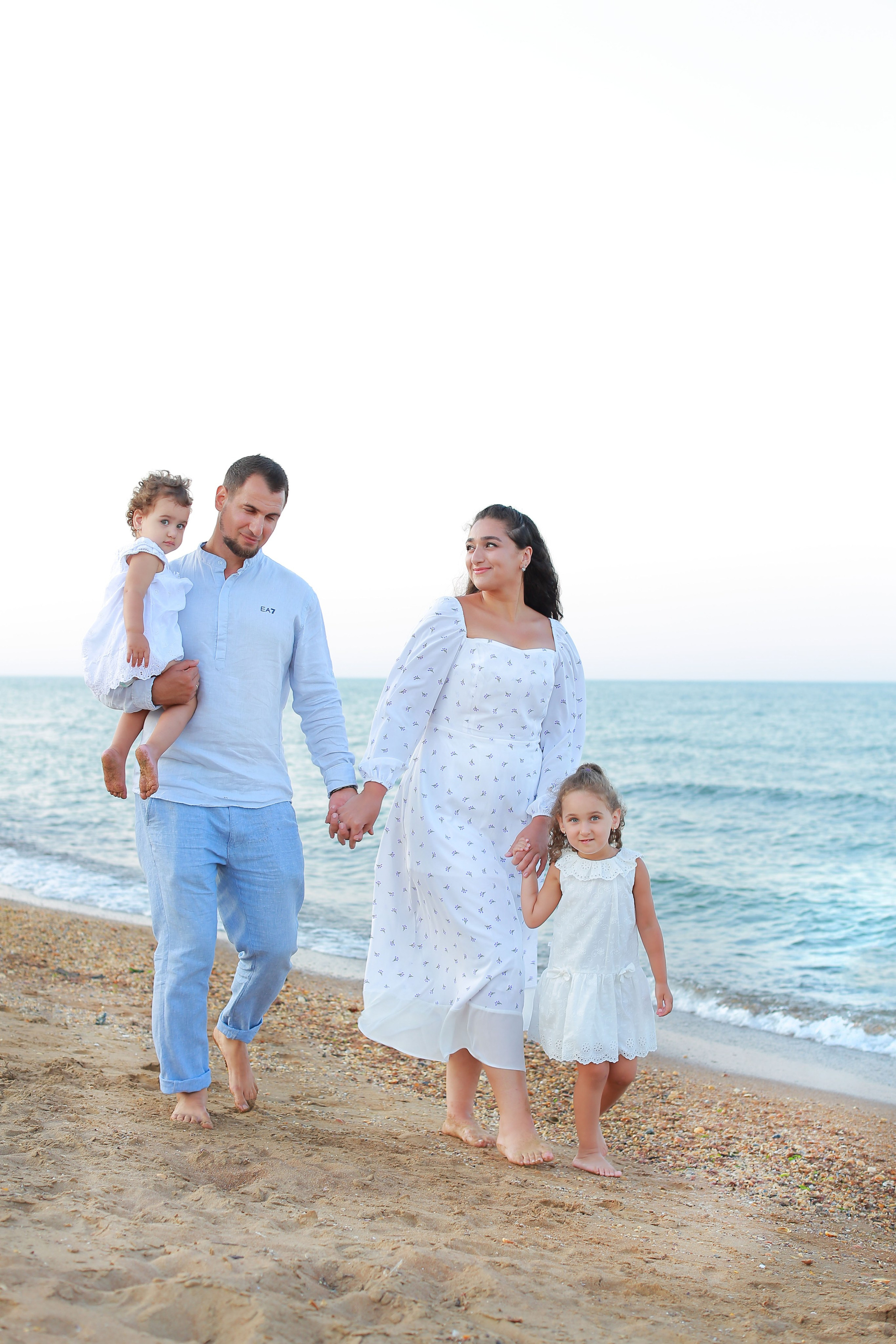 СЕМЕЙНАЯ СЪЕМКА. ДЕТСКИЙ / СЕМЕЙНЫЙ ФОТОГРАФ ДЕРБЕНТ ДЖАМИЛЯ