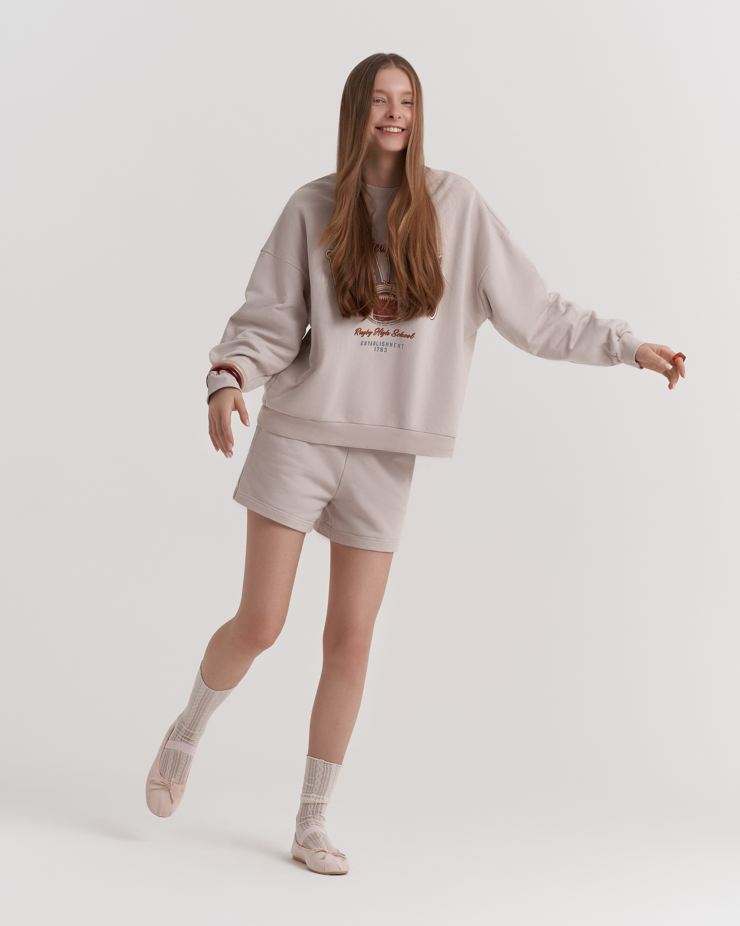 ОДЕЖДА. Анна Мясина | Портреты, lifestyle, бренды — цифровая и плёночная фотография