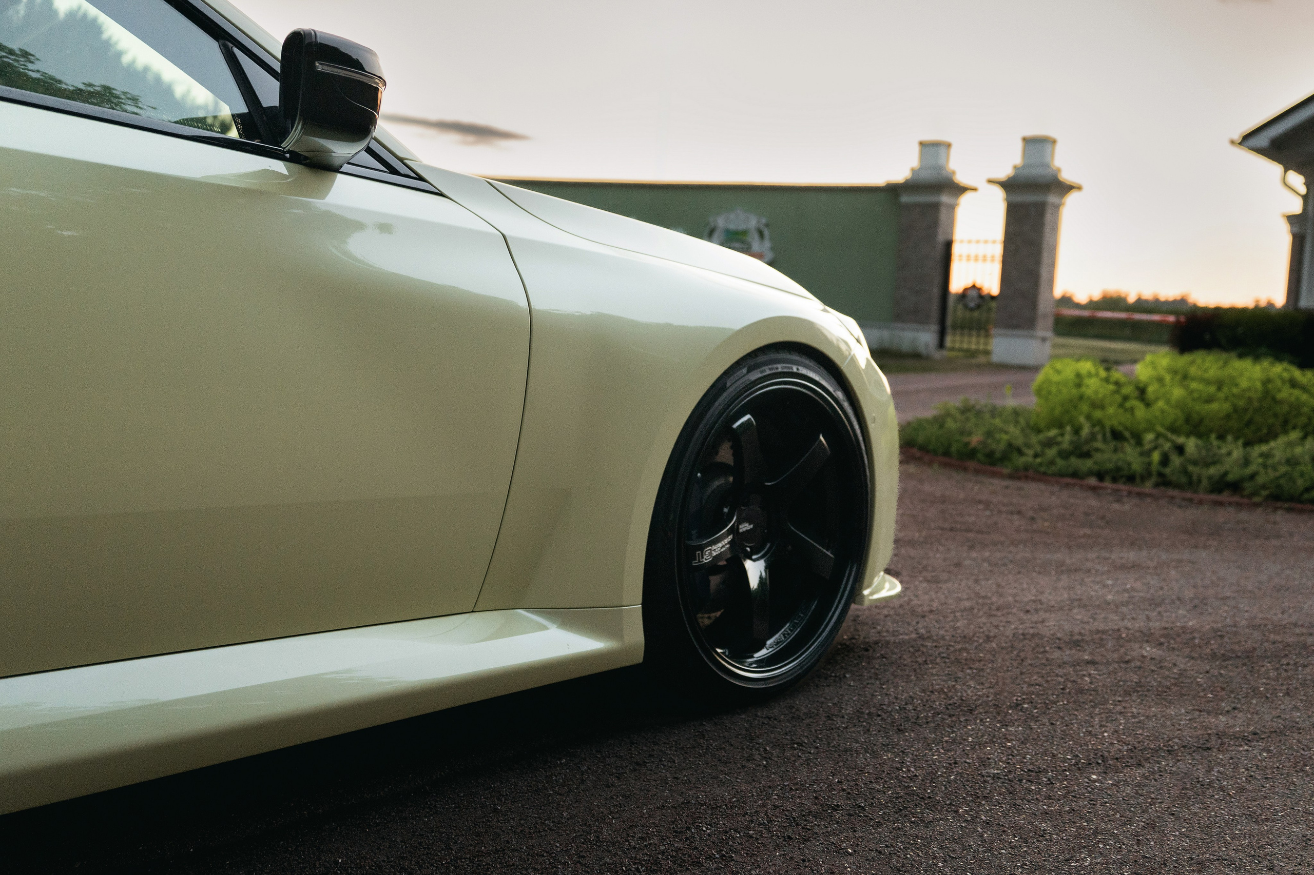 Фотографии BMW M2 G87