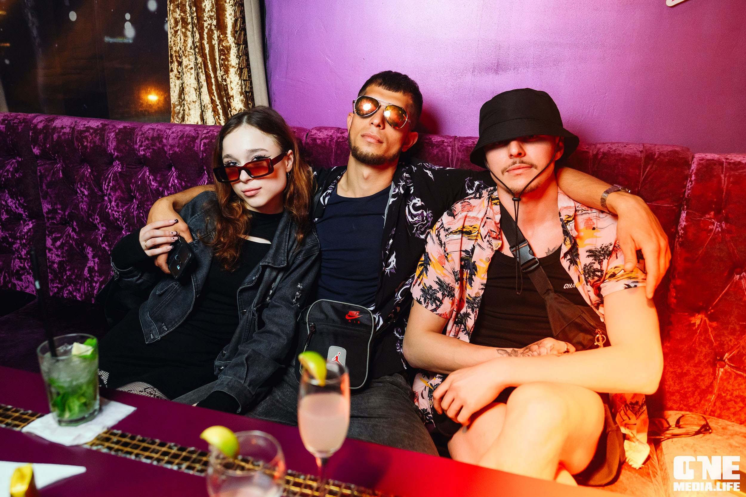 Фоторепортаж из караоке-клуба Эйфория. One Media Life: фоторепортажи, фотоотчеты с мероприятий и заведений