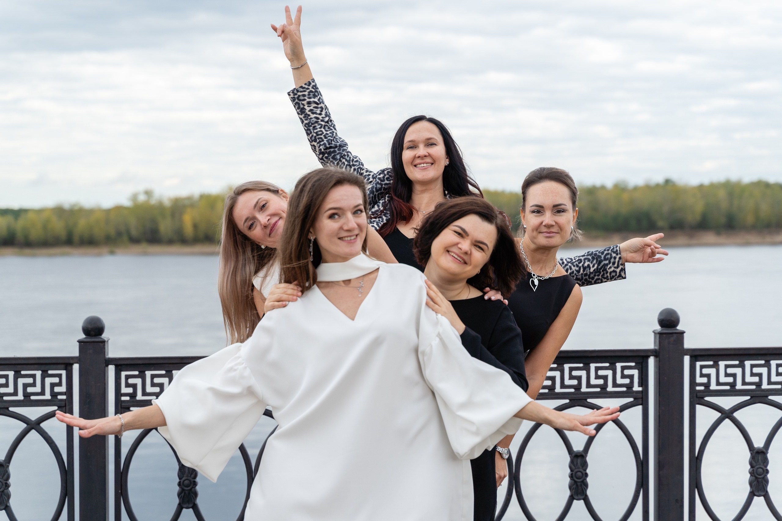 Свадебная фотосъемка в Ижевске, Воткинске, Чайковском, Сарапуле, Перми, Уфе и Казани. Фото и видео для бизнеса, репортажная и свадебная съемка|Александр Кузнецов|Ижевск, Воткинск