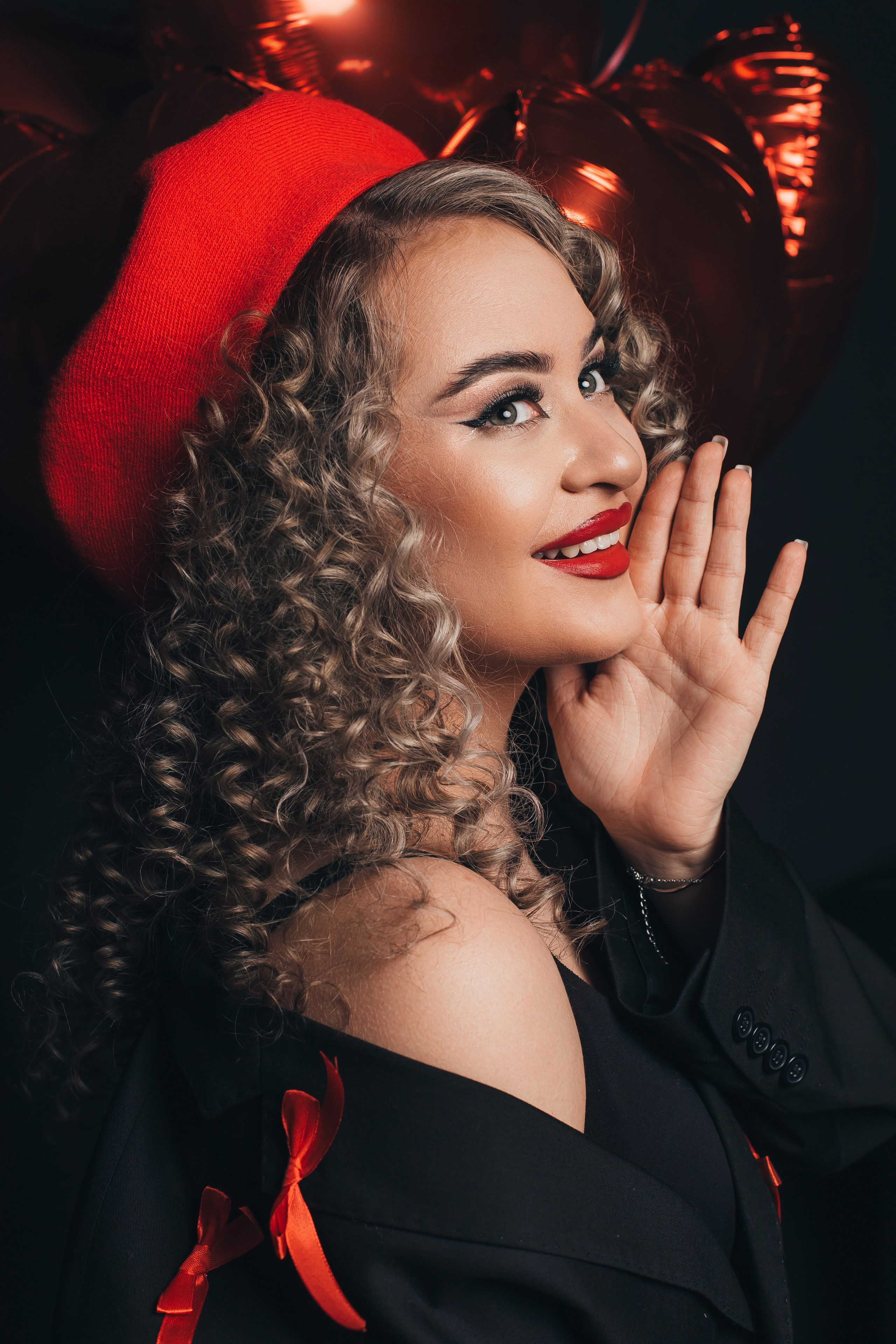 Фото день к 14 февраля.Эля