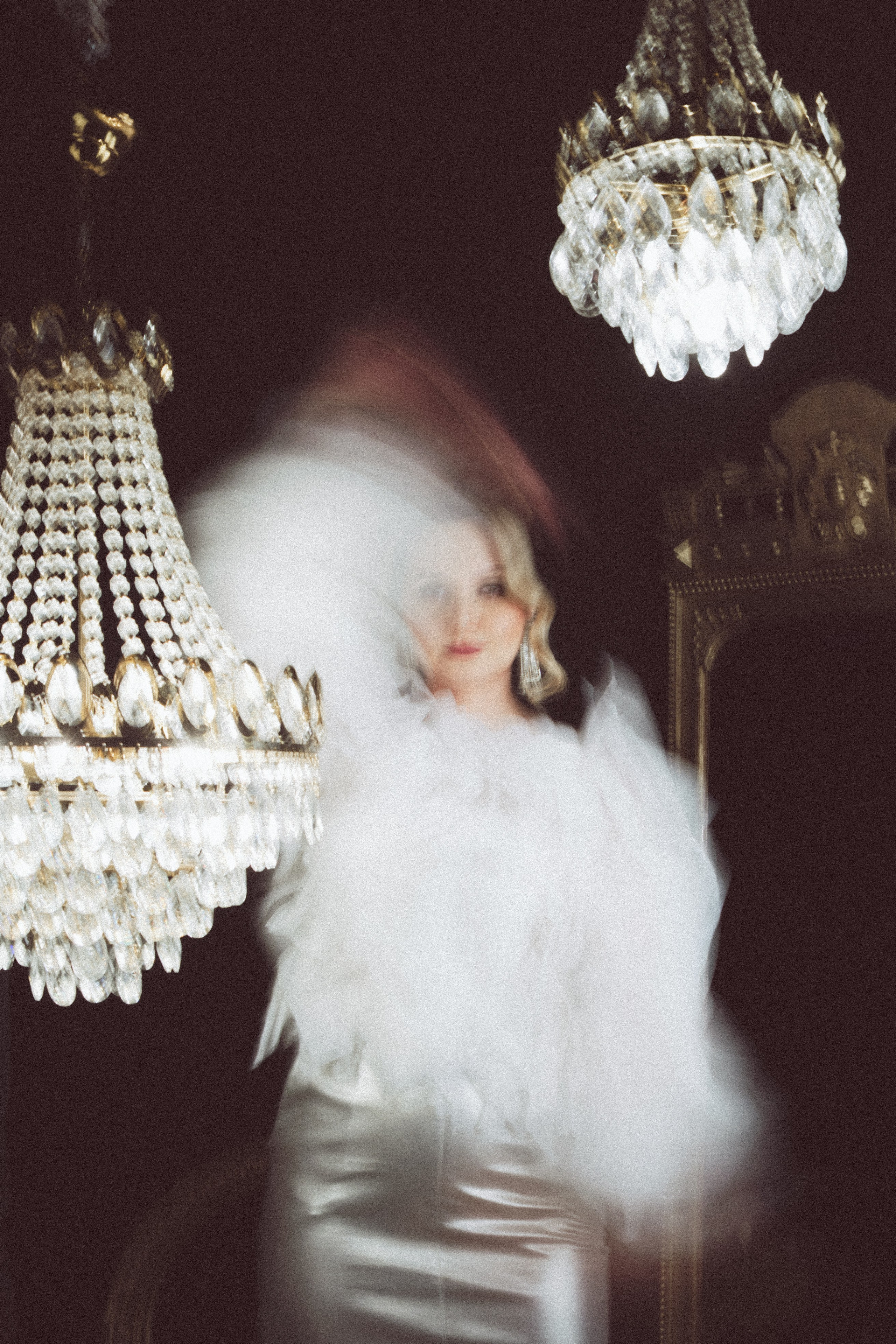 НОВОГОДНЯЯ ФОТОСЕСИИЯ В СТУДИИ ДЛЯ ДЕВУШКИ И ПРОГУЛКА ПО ЧЕРНЫШЕВСКОЙ. Профессиональный фотограф, Санкт-Петербург — Виктория Богомолова