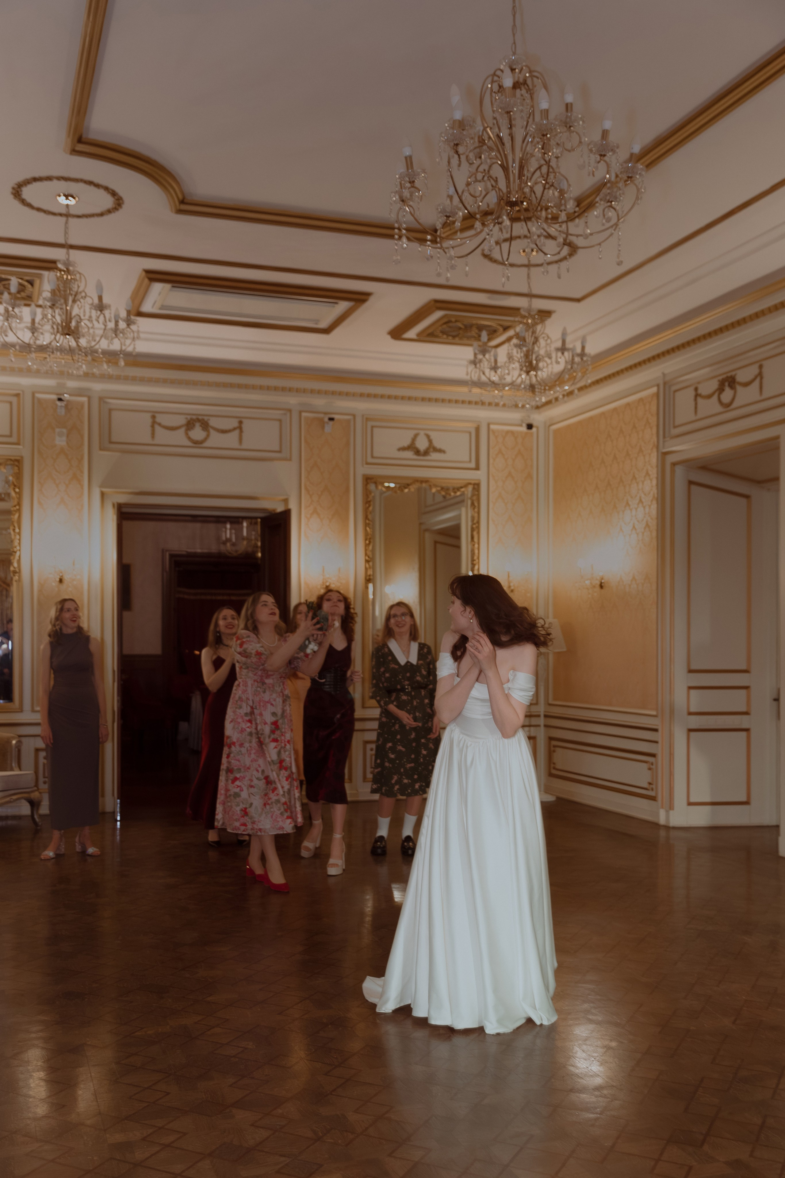 Welcome back to your own dinner party. Фотограф Лия Козловская Минск