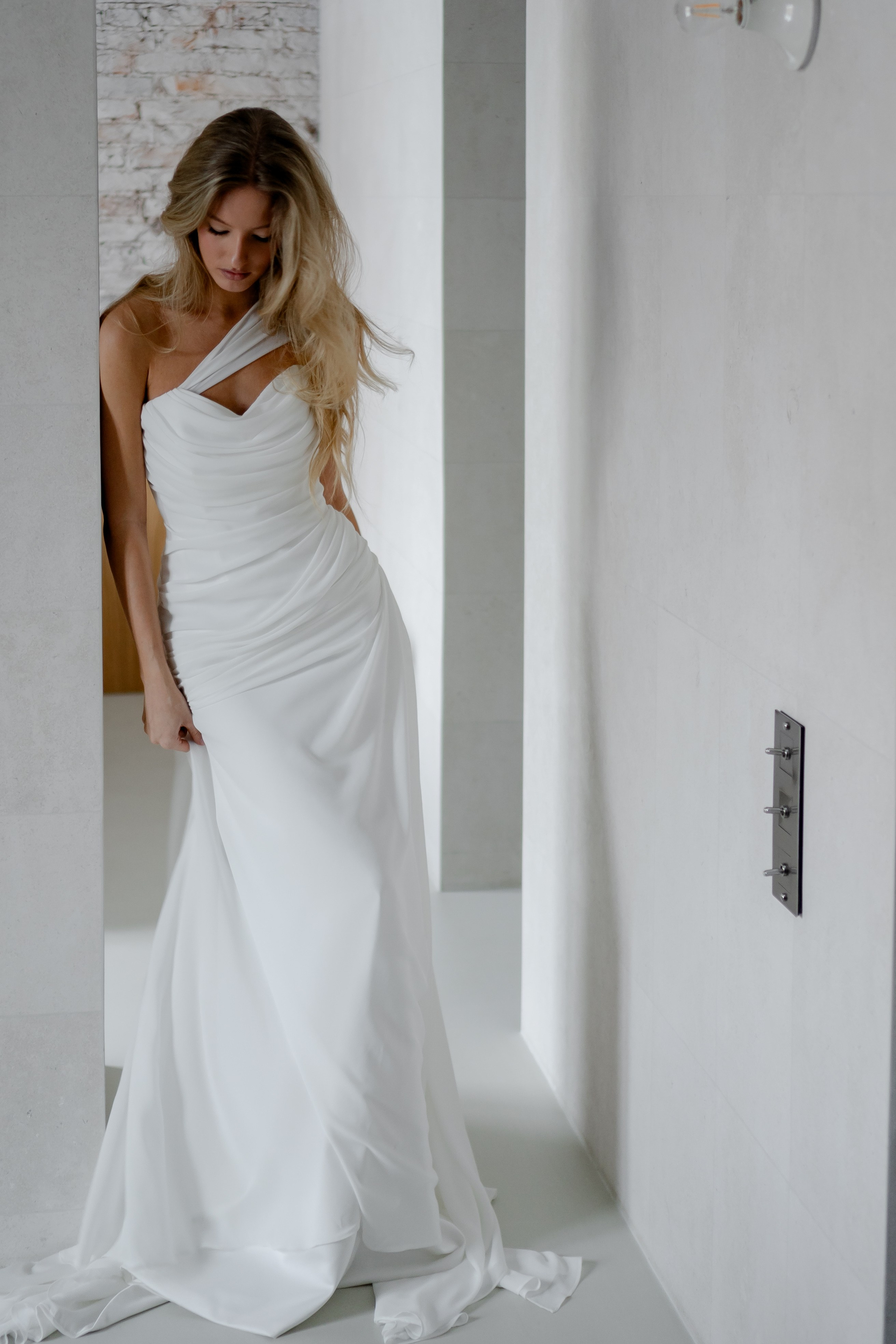 ЭЛЕГАНТНАЯ СВАДБЕНАЯ СЬЕМКА ЖЕНИХА И НЕВЕСТЫ В ДОРОГОМ ОТЕЛЕ САНКТ-ПЕТЕРБУРГА. Профессиональный фотограф, Санкт-Петербург — Виктория Богомолова