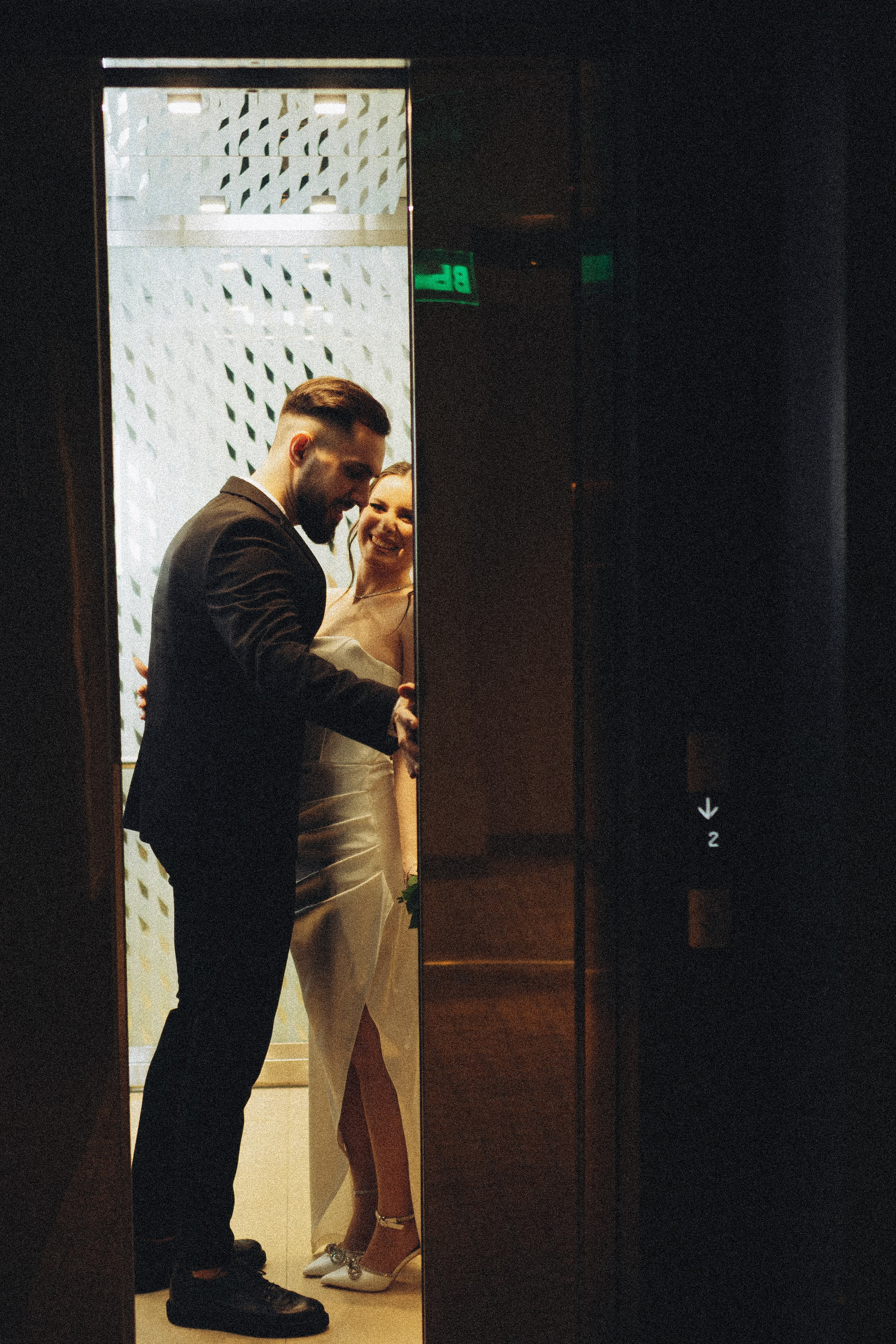 СВАДЕБНАЯ СЬЕМКА СБОРОВ ЖЕНИХА И НЕВЕСТЫ В ОТЕЛЕ И ТАКЖЕ ФОТОСЕССИИЯ В ОТЕЛЕЕ МЕГАПОЛИС БРЯНСК. Профессиональный фотограф, Санкт-Петербург — Виктория Богомолова