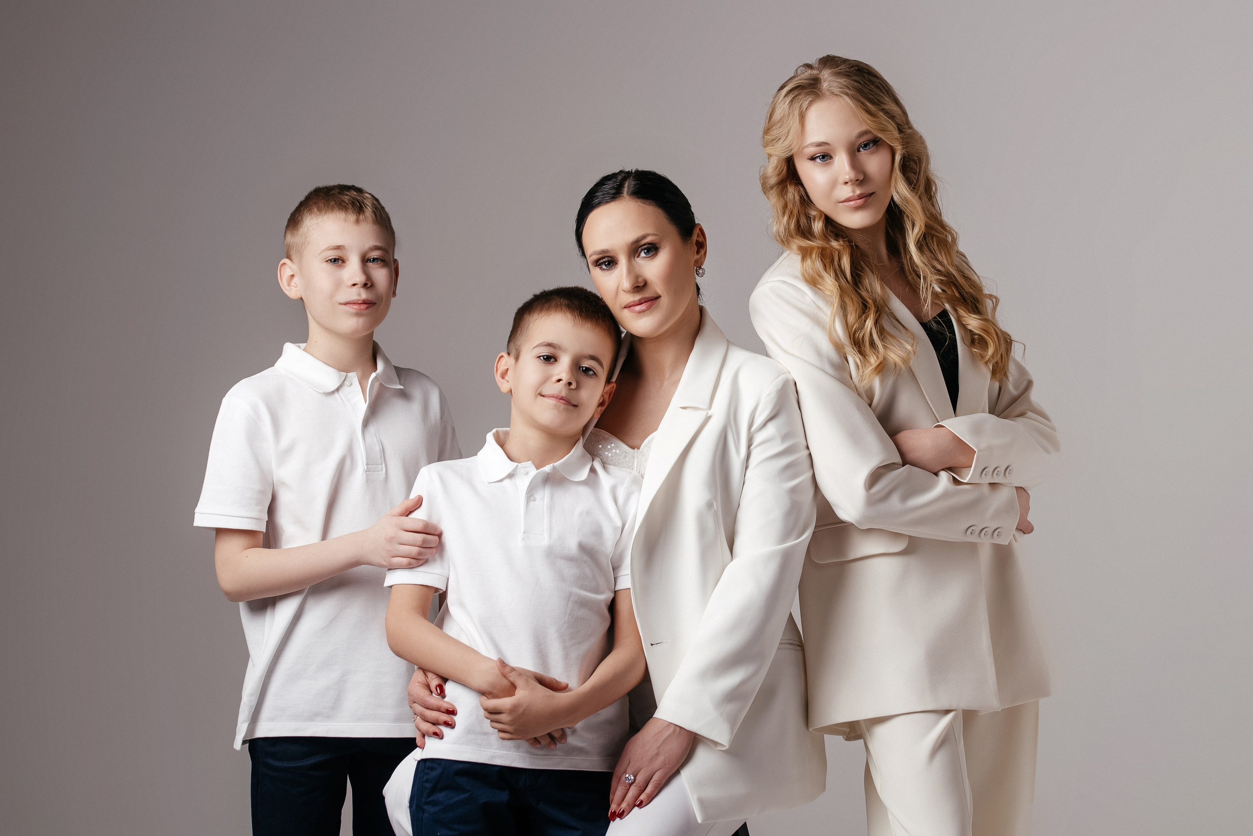 Олеся с детьми. Свадебный и студийный фотограф Ирина Котикова