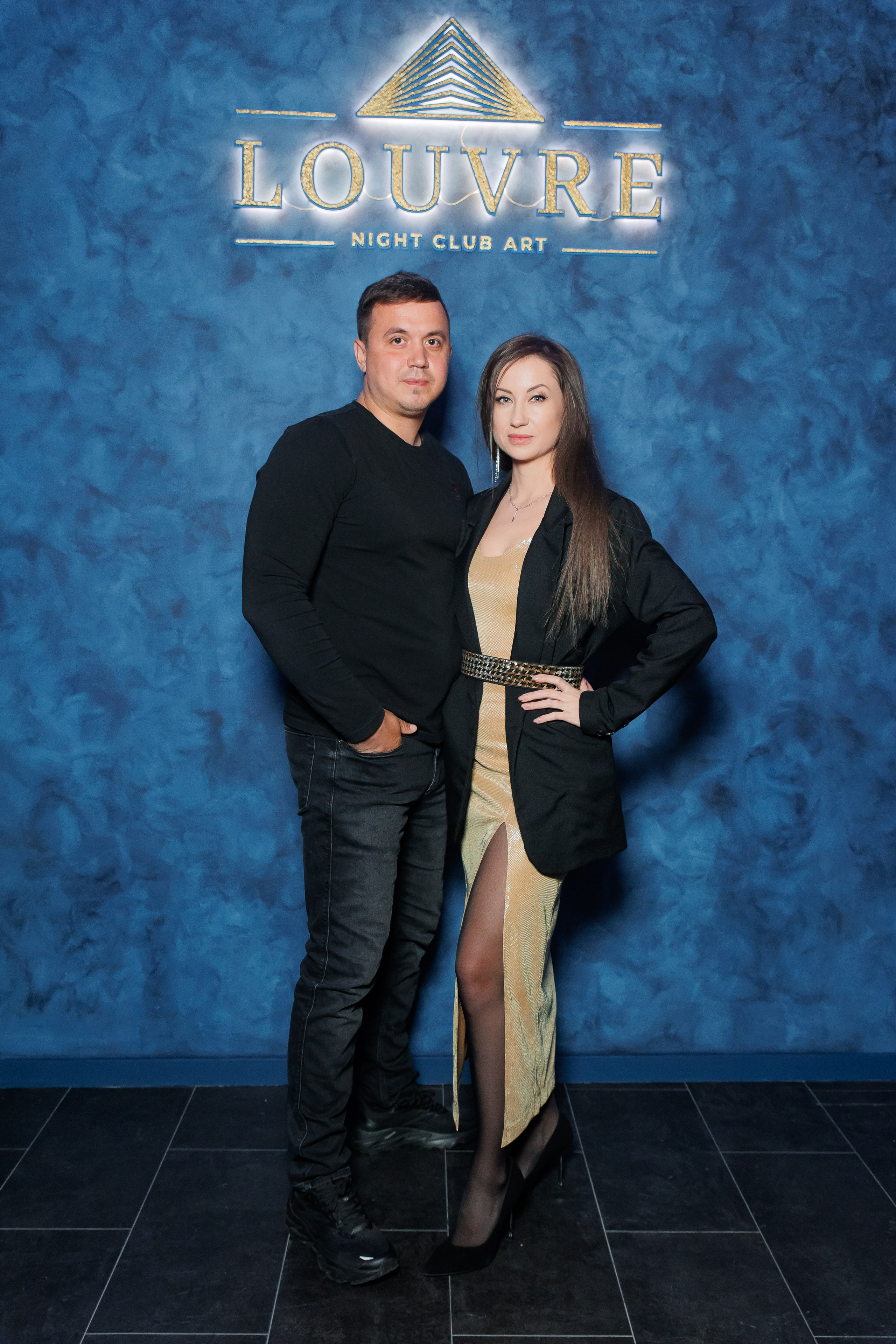 ЛУВР [Открытие Ночного клуба]. СВОИ. ФОТООТЧЕТЫ-СОБЫТИЯ-МЕСТА