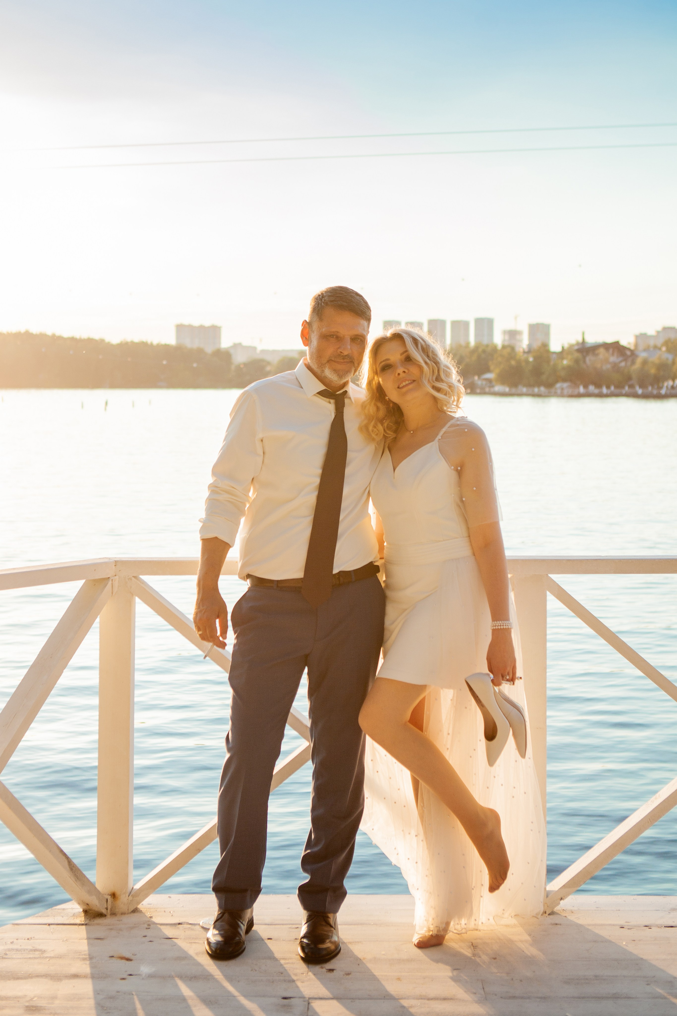 Фотосессия молодоженов на пляже Рублево. Фотограф Ольга Ефремова