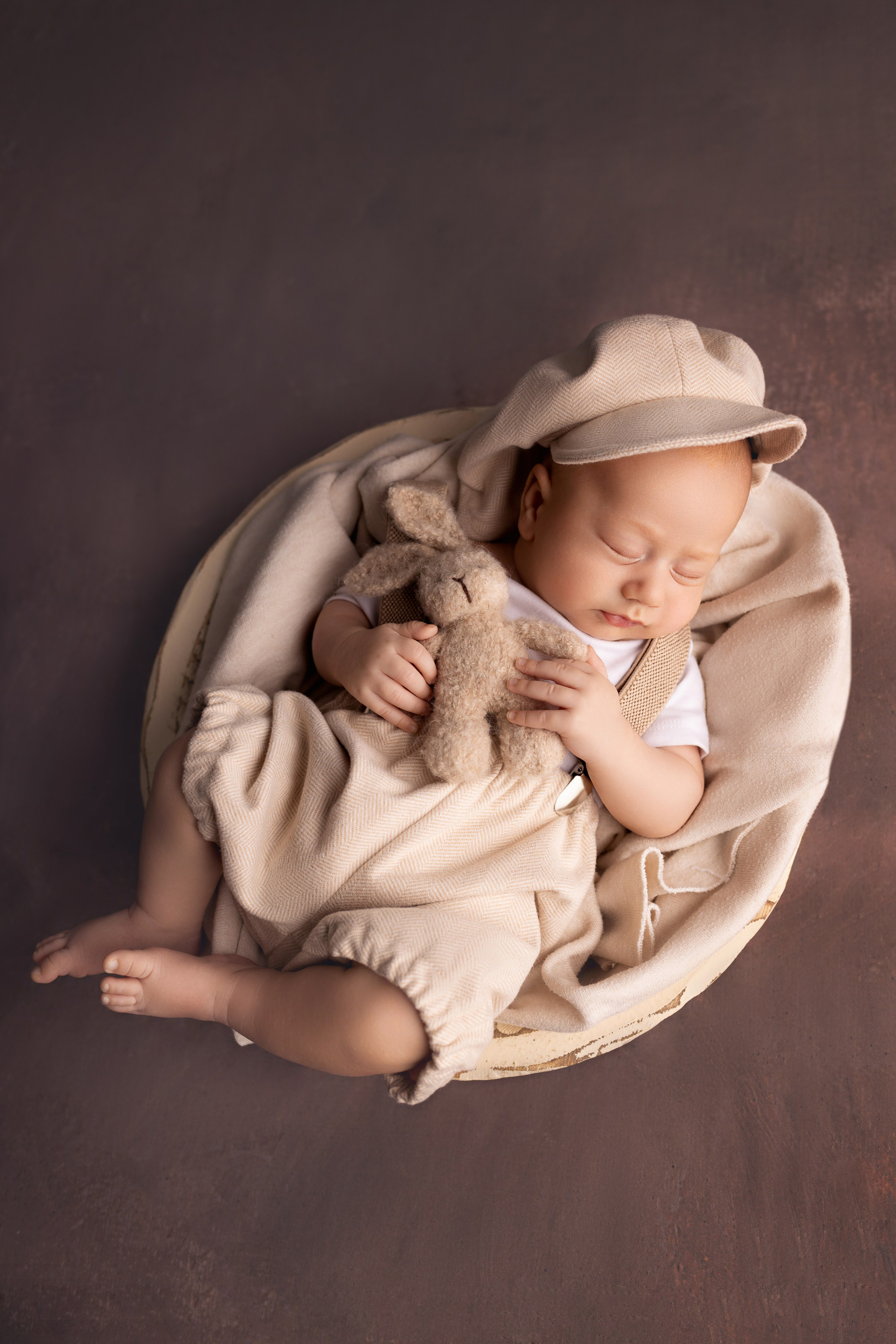 Классическая фотосессия малыша. Фотограф новорожденных малышей в Омске и Омской области Эльвира Камаева