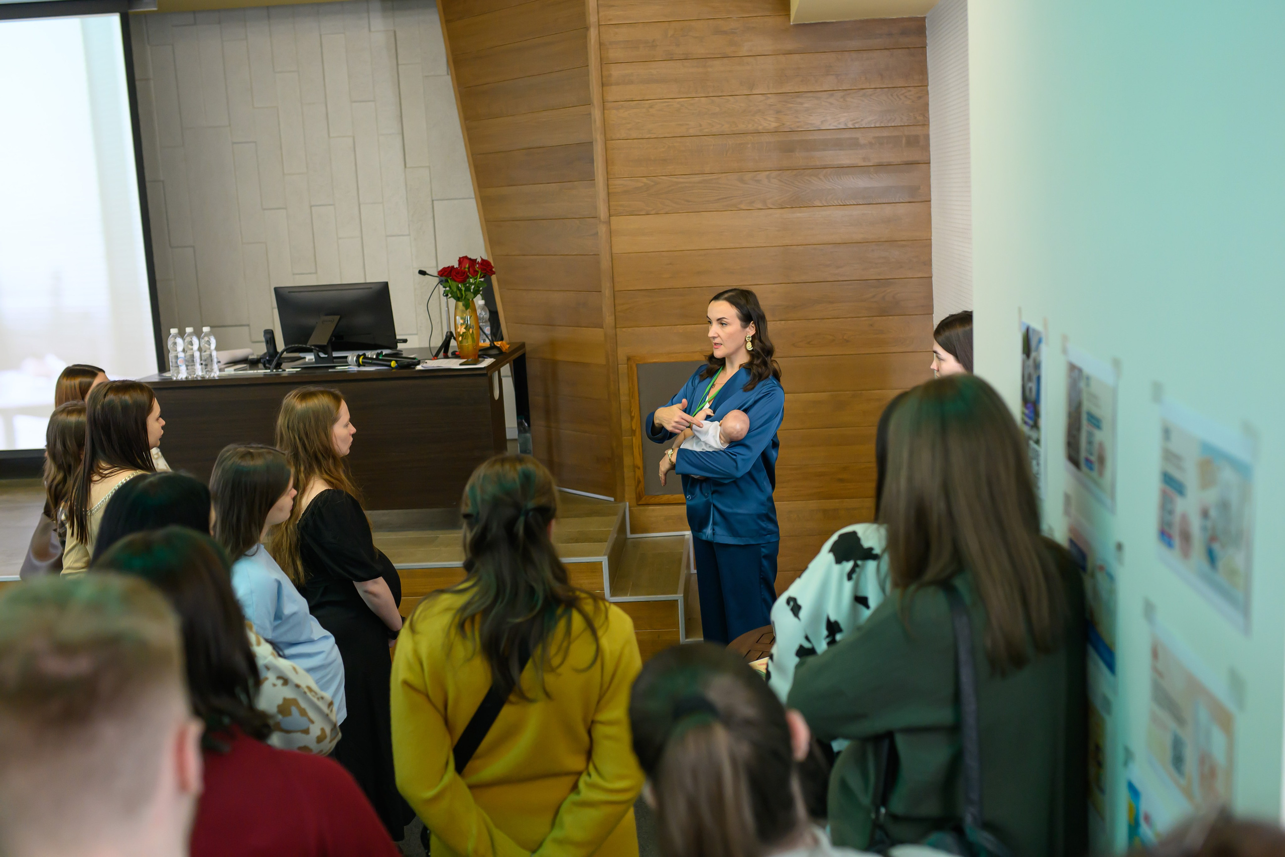 Праздник материнства ноябрь 2025. Профессиональный фотограф Елена Красилина г.Ярославль, г. Рыбинск