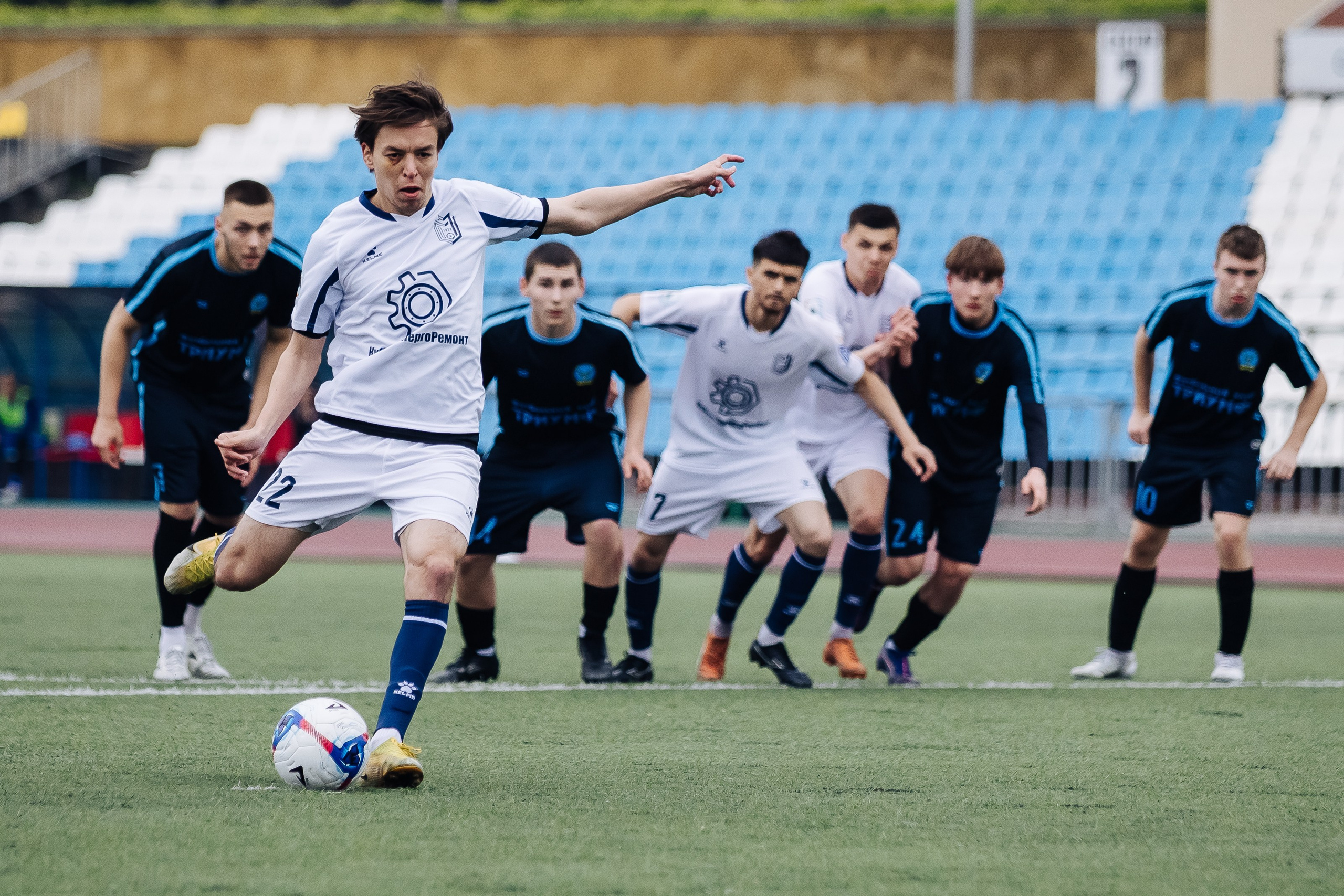 ФК «Металлург-Магнитогорск» — ФК «Триумф» // 03.05.25. Денис Прохоров Фотограф в г. Магнитогорск
