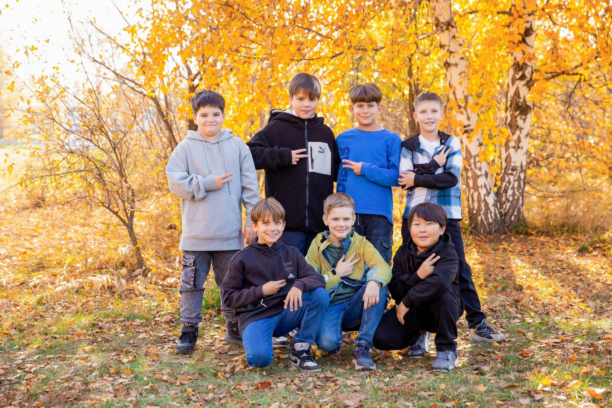 Идеи для осенней фотосессии 4 класса. СИГМА | Студия выпускных альбомов Красноярск