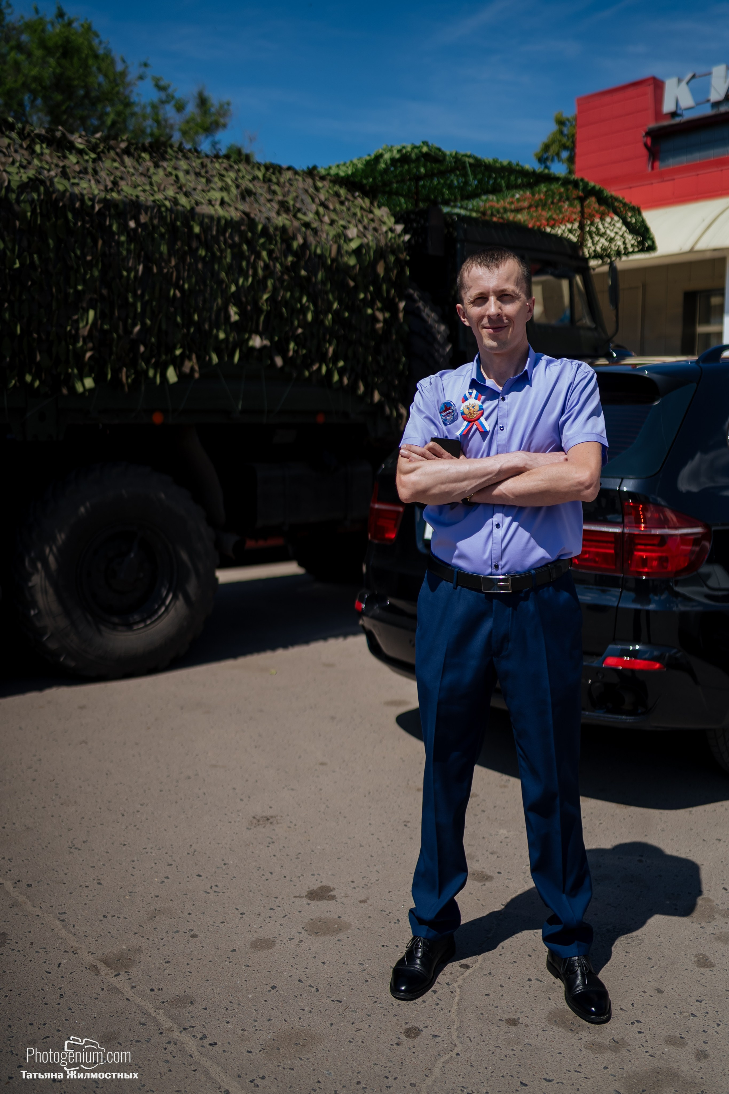 8 июня «Патриоты из Курска» сбор гуманитарной помощи у кинотеатра «Родина». Фотограф Нижний Новгород Татьяна Кейод