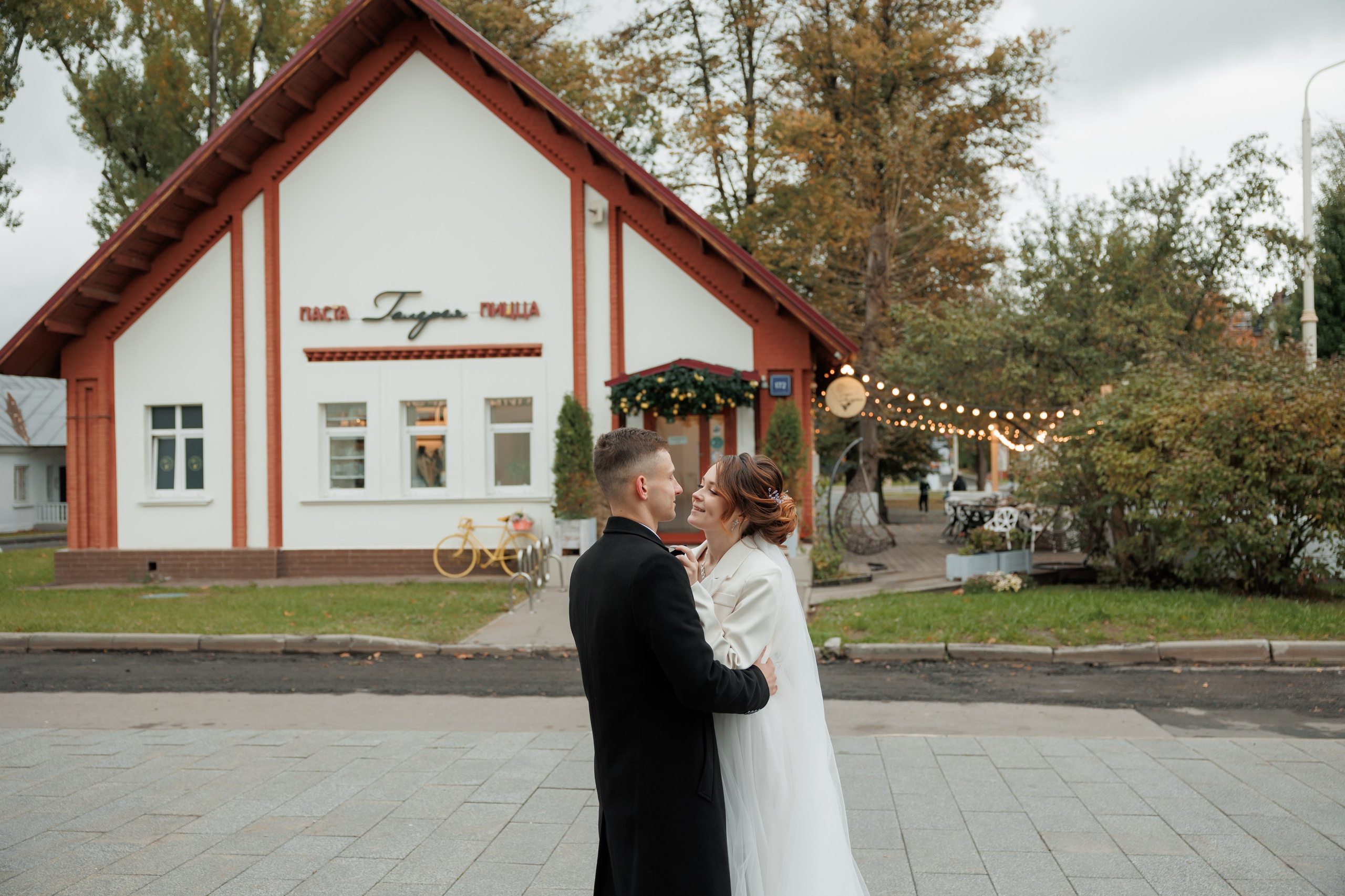 Константин и Дарья, ЗАГС ВДНХ, отель Soluxe, ресторан «Антик». Свадебный и репортажный фотограф (Москва, Королев и другие)