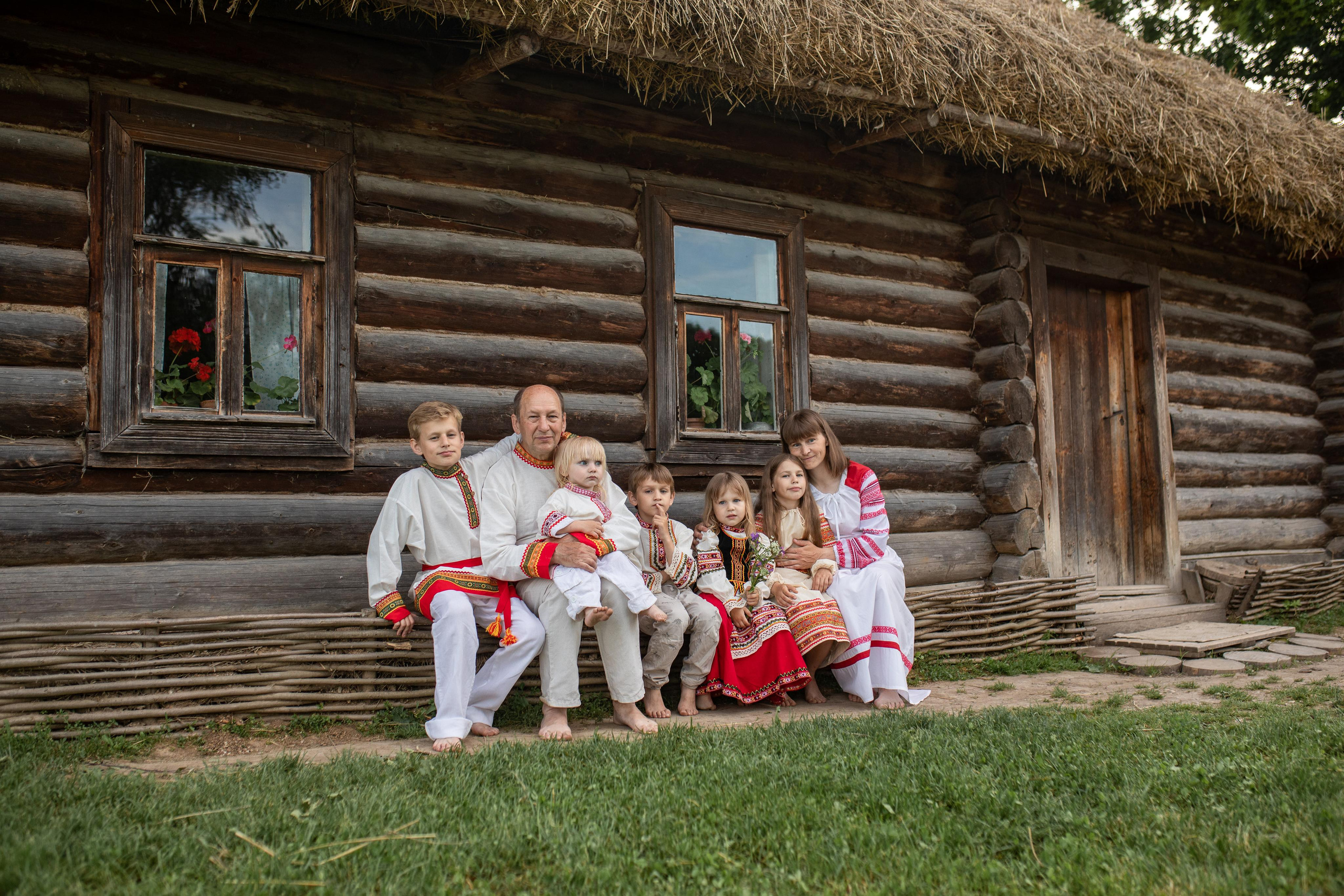 Татьяна с семьей. Женский семейный фотограф Тула Москва Захарова Анна