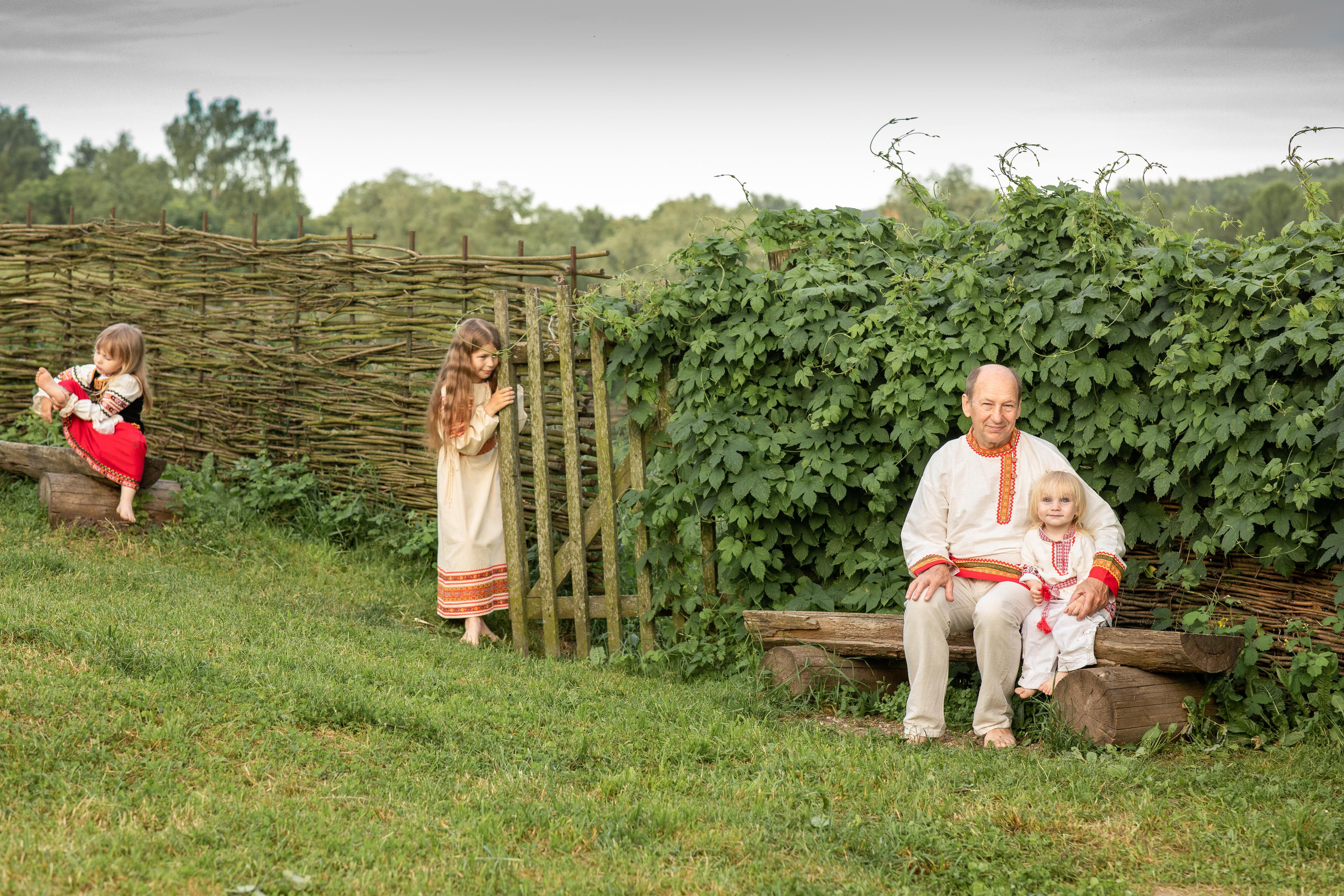 Татьяна с семьей. Женский семейный фотограф Тула Москва Захарова Анна