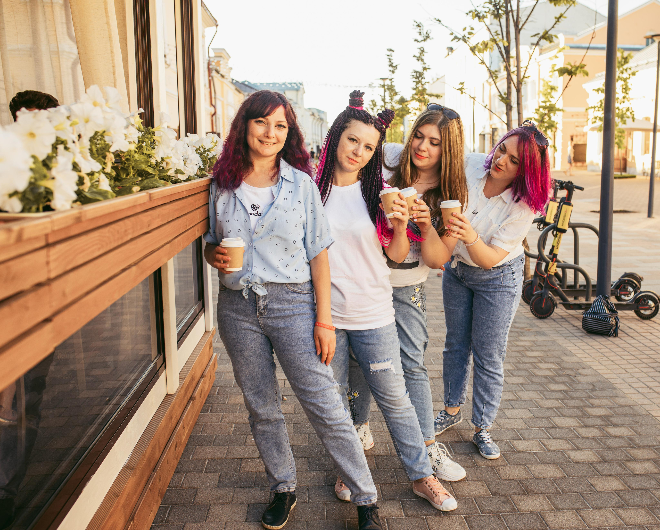 Светлана с подругами. Женский семейный фотограф Тула Москва Захарова Анна