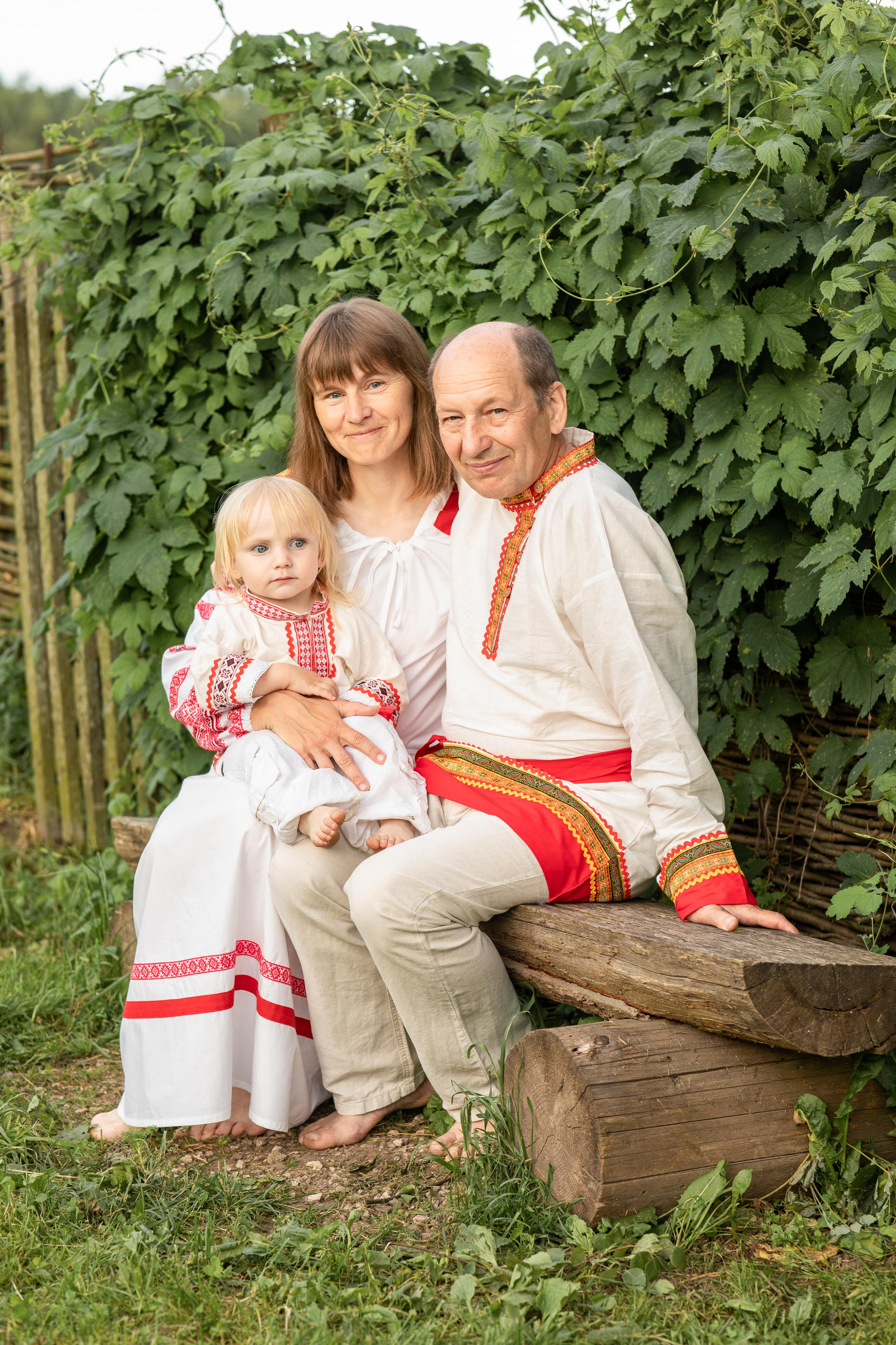 Татьяна с семьей. Женский семейный фотограф Тула Москва Захарова Анна