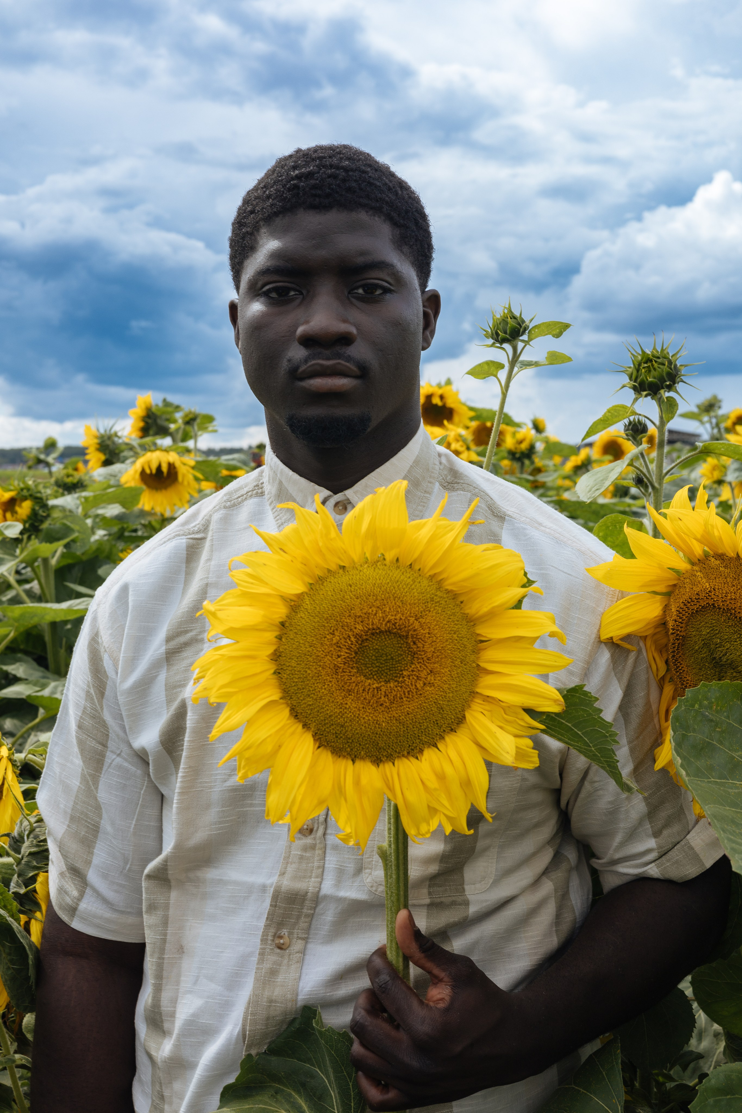 ОЗМАР И РОДИЛСОН ТВОРЧЕСКАЯ. Фотограф Красноярск съемки лавстори, фотосессия в студии, портретная съемка, творческие фотосессии