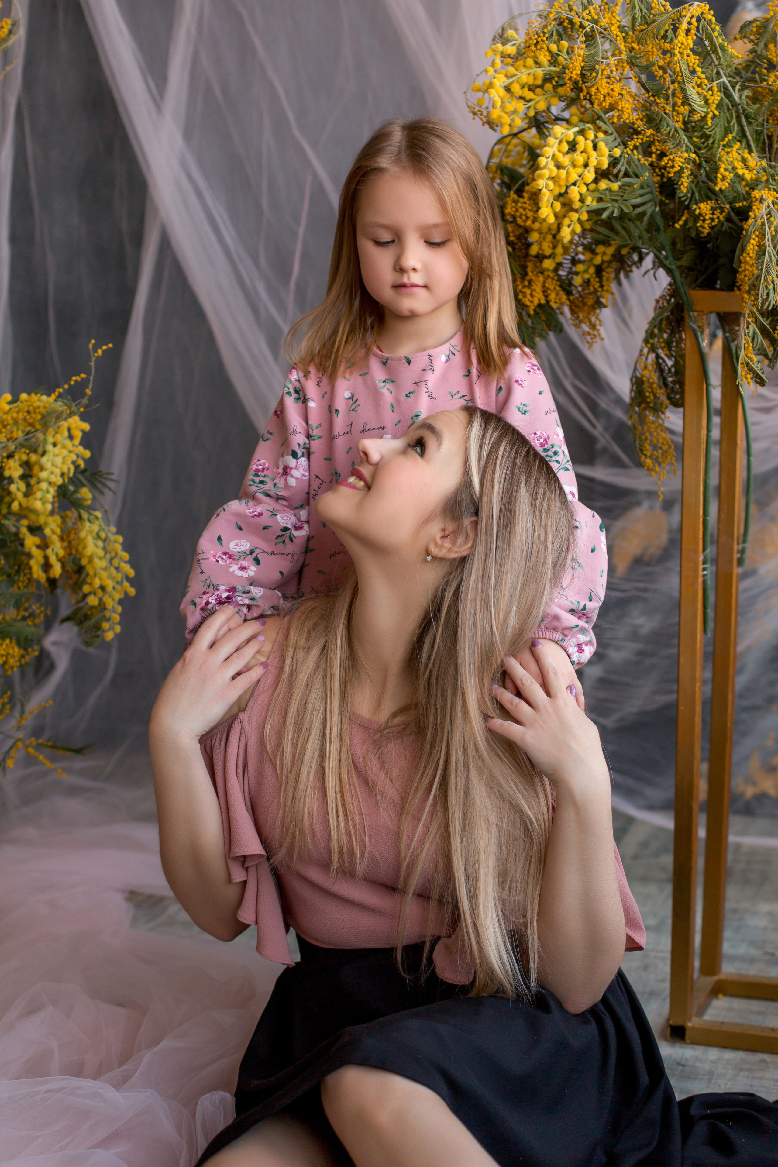 Оля и Алиса. Tonya.photo. Фотограф, рилсмейкер