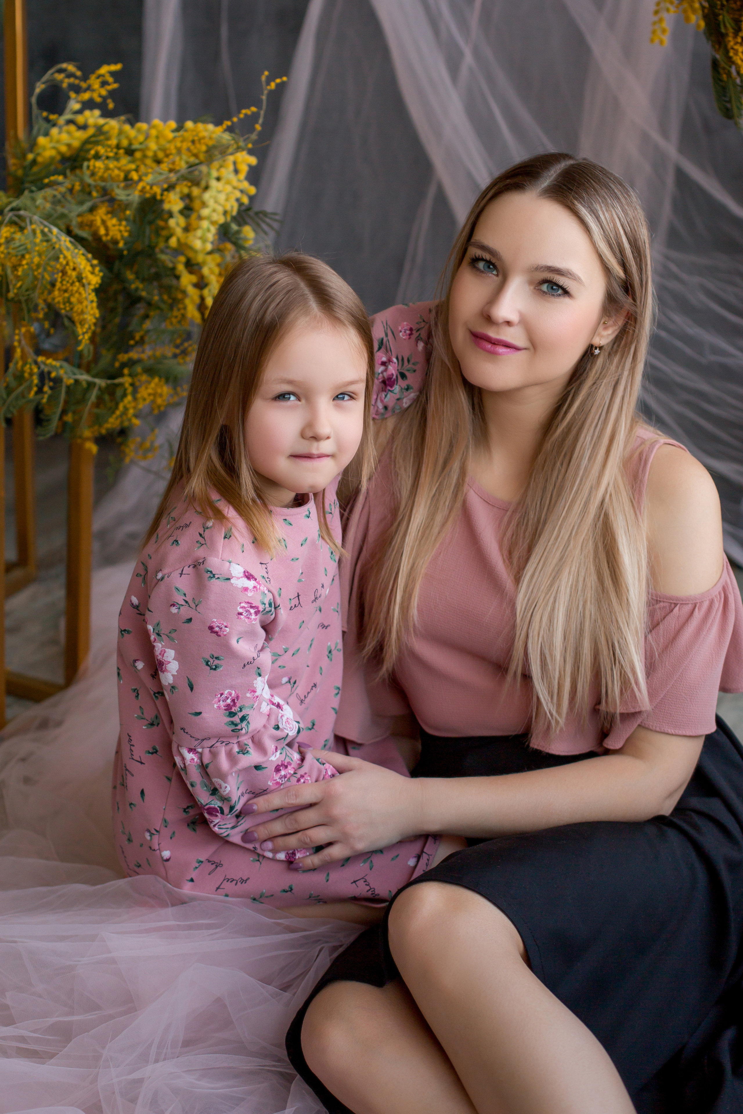 Оля и Алиса. Tonya.photo. Фотограф, рилсмейкер